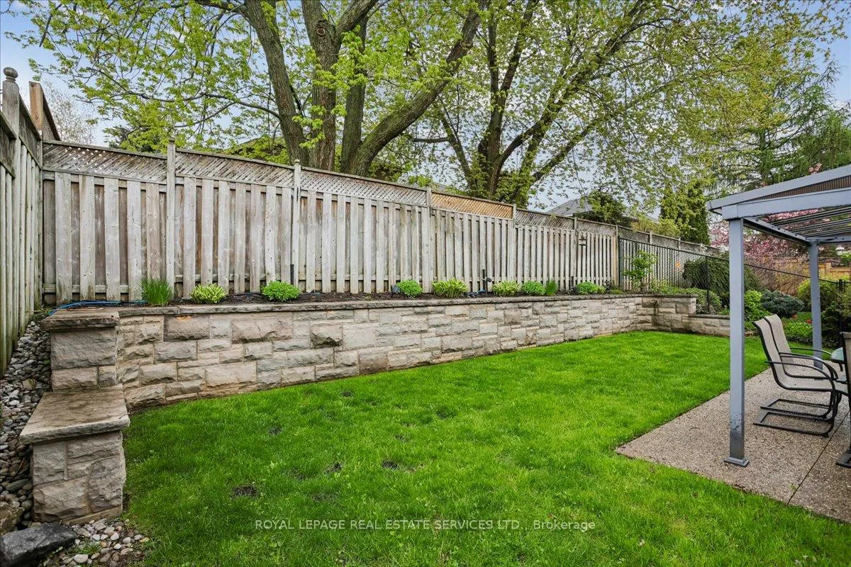Photo 41 of 147 Valridge Drive, Hamilton, Ancaster — HOMEH