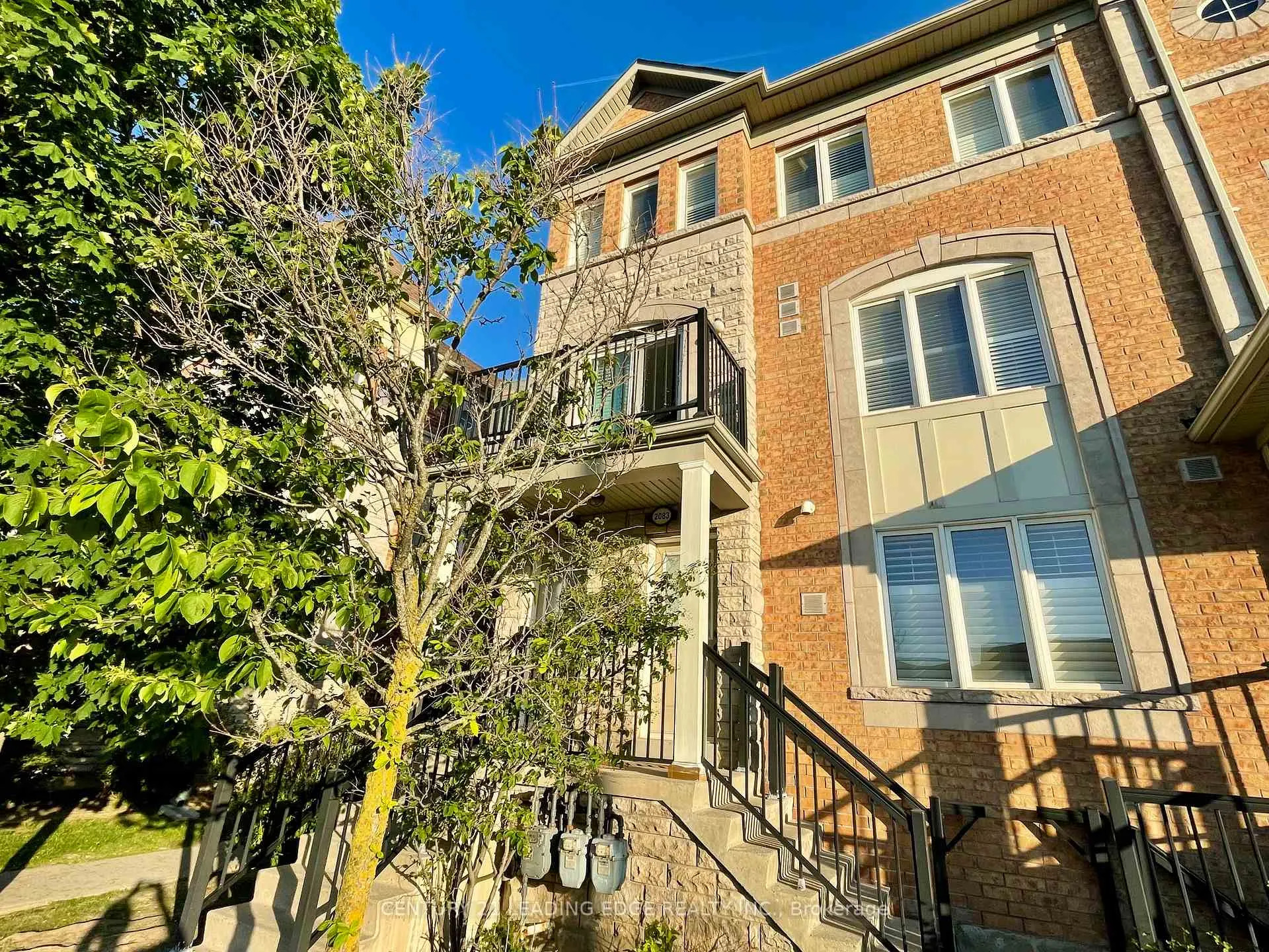 Photo 1 of 2083 Bur Oak Avenue, Markham, Greensborough — HOMEH
