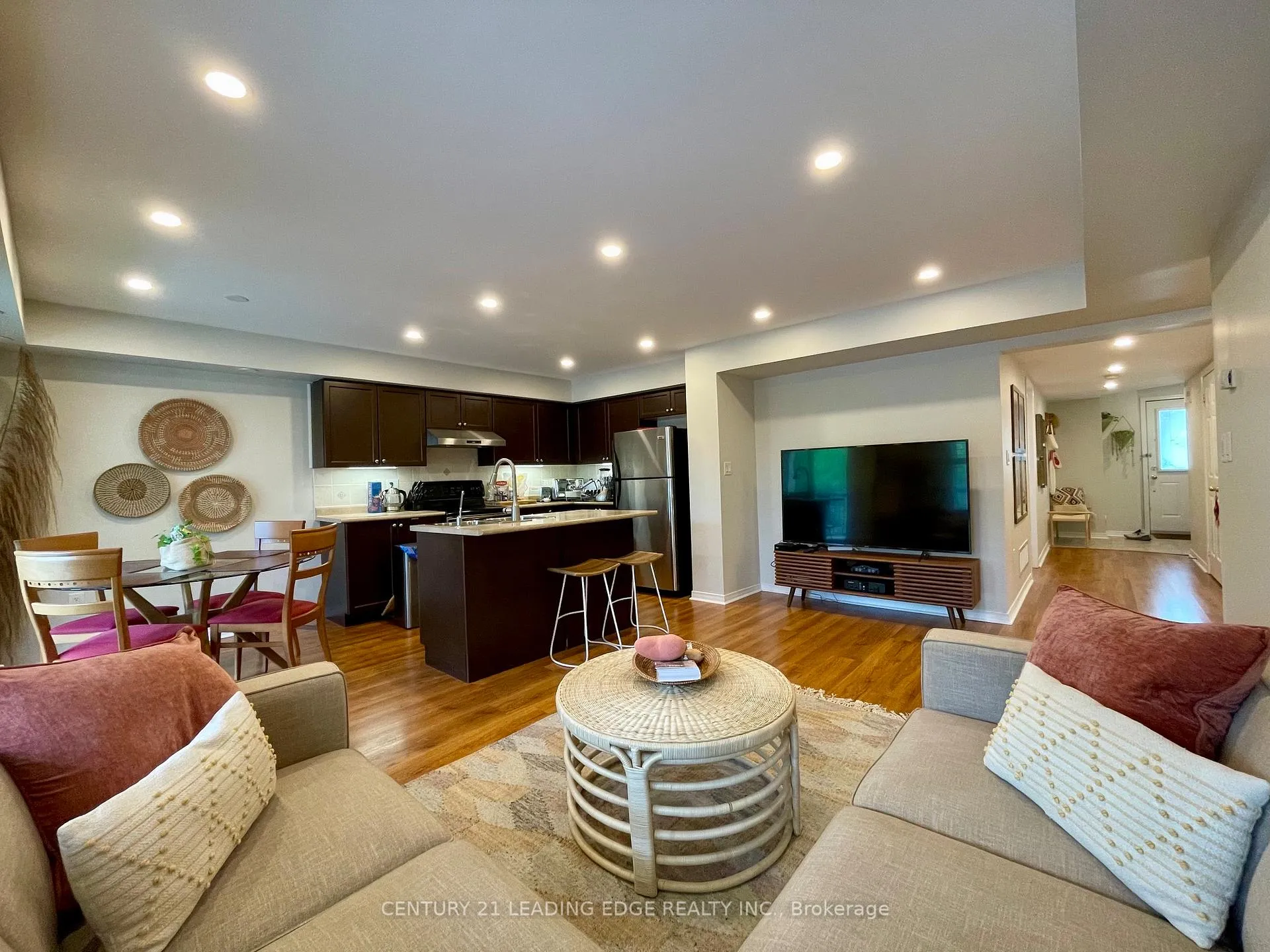 Photo 8 of 2083 Bur Oak Avenue, Markham, Greensborough — HOMEH