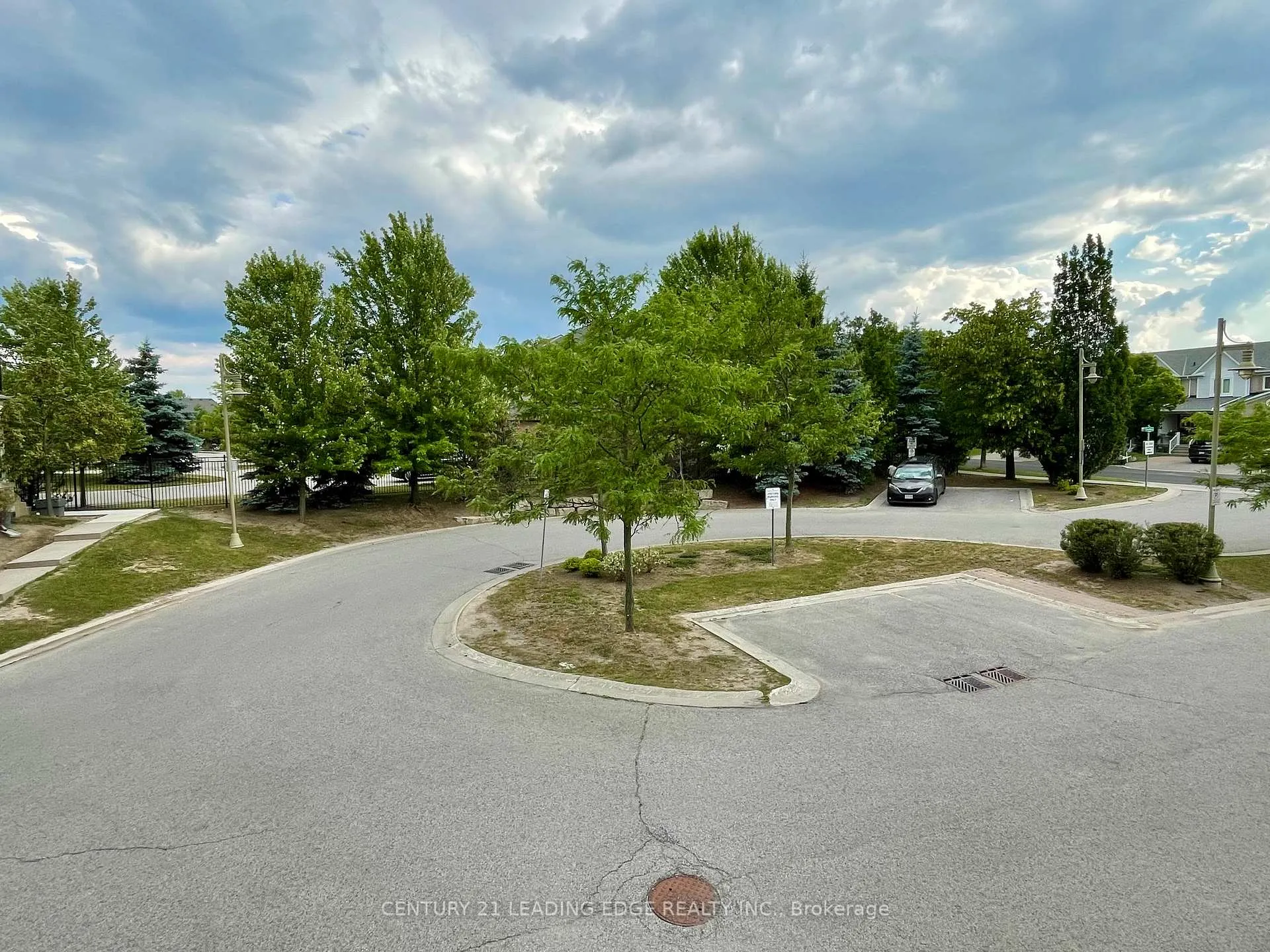 Photo 25 of 2083 Bur Oak Avenue, Markham, Greensborough — HOMEH