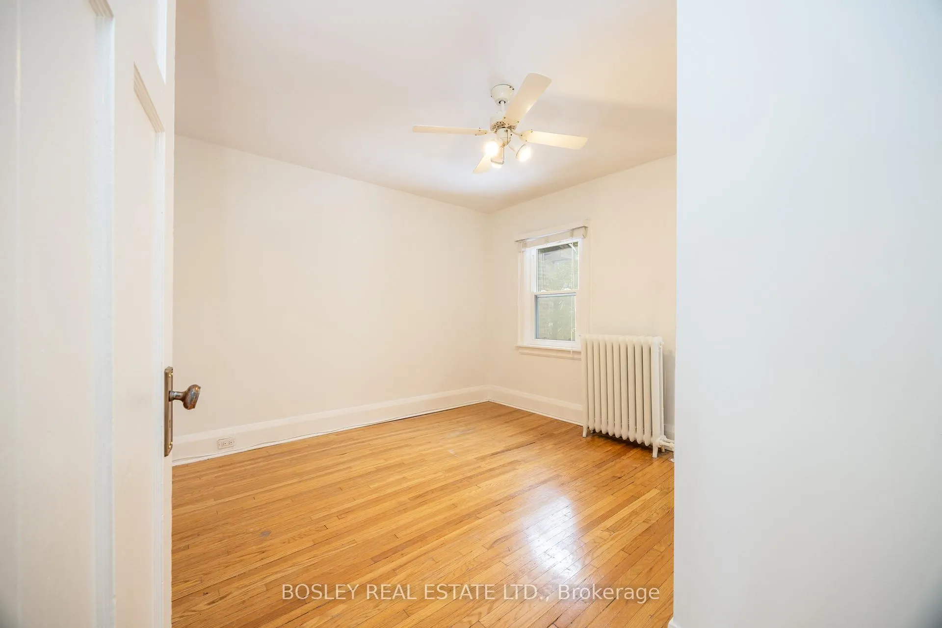 Photo 25 of 88 Manor Road E, Toronto, Mount Pleasant West — HOMEH