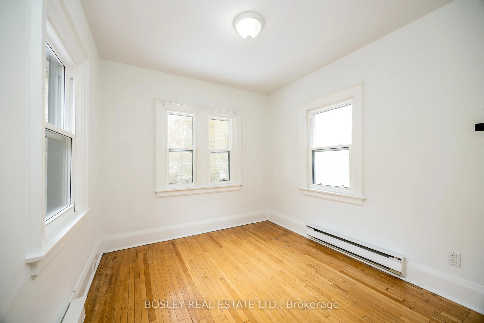 Photo 27 of 88 Manor Road E, Toronto, Mount Pleasant West — HOMEH