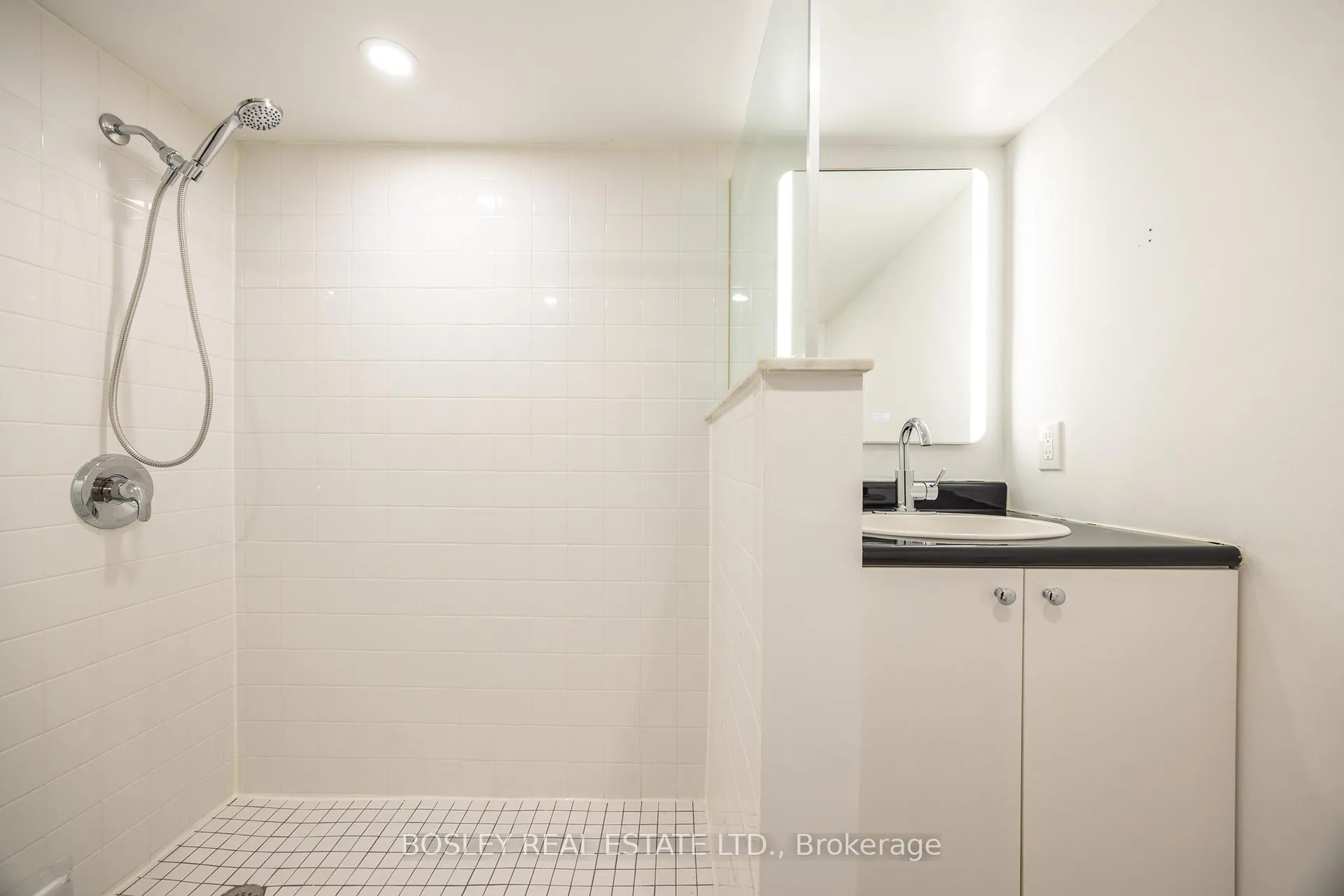 Photo 39 of 88 Manor Road E, Toronto, Mount Pleasant West — HOMEH