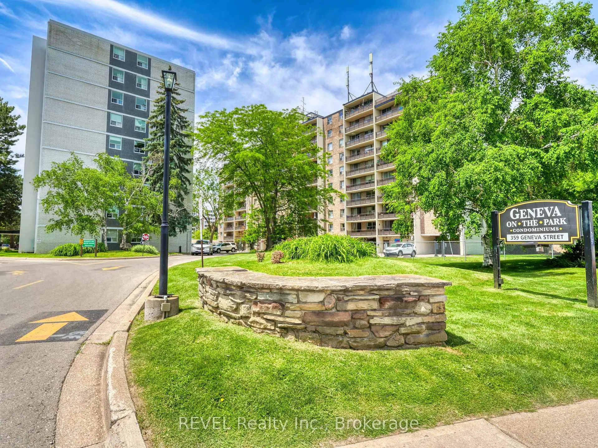 Photo of Unit 801, 359 Geneva Street