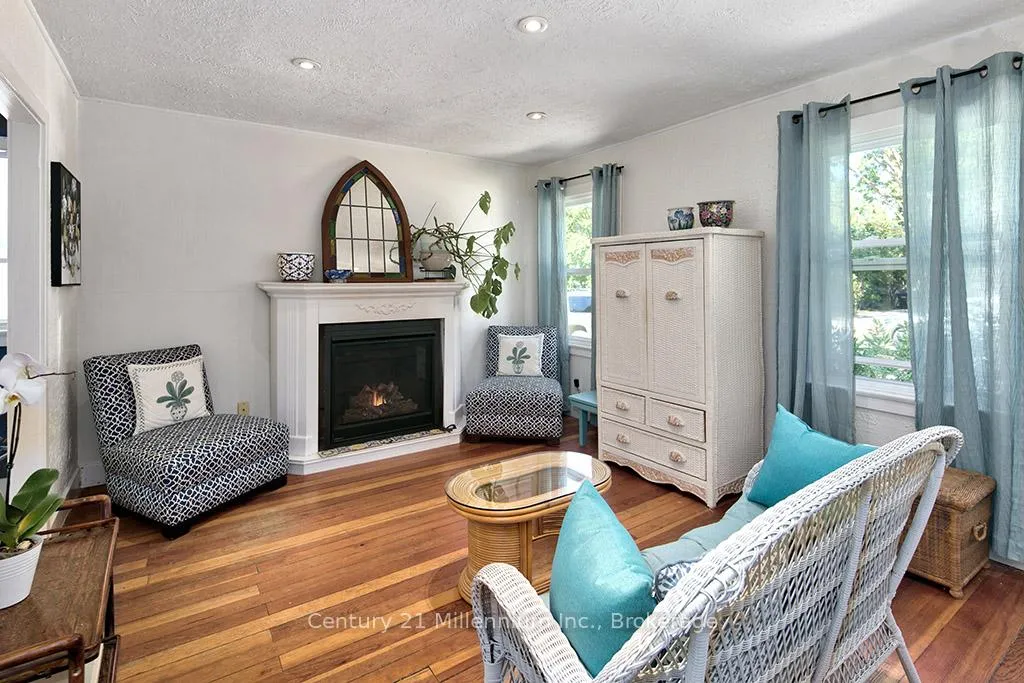 Photo 7 of 444 Maple Street, Collingwood — HOMEH