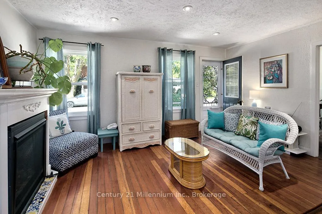 Photo 9 of 444 Maple Street, Collingwood — HOMEH