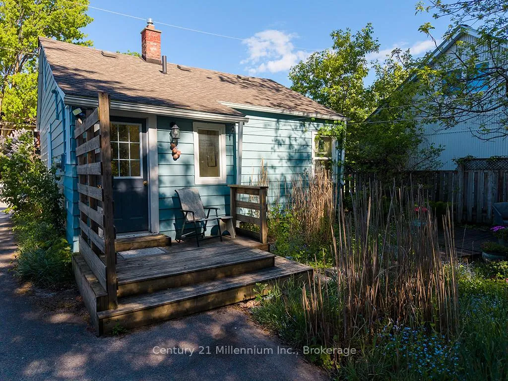 Photo 16 of 444 Maple Street, Collingwood — HOMEH
