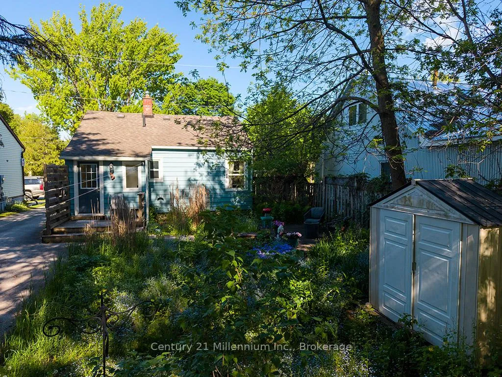 Photo 21 of 444 Maple Street, Collingwood — HOMEH