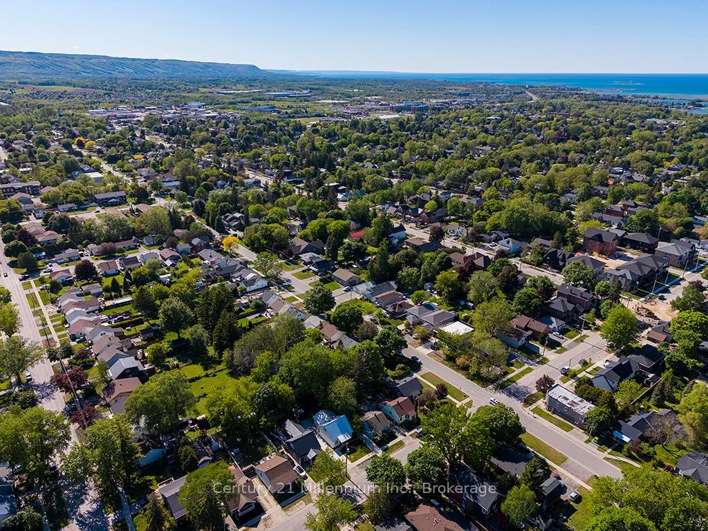 Photo 32 of 444 Maple Street, Collingwood — HOMEH