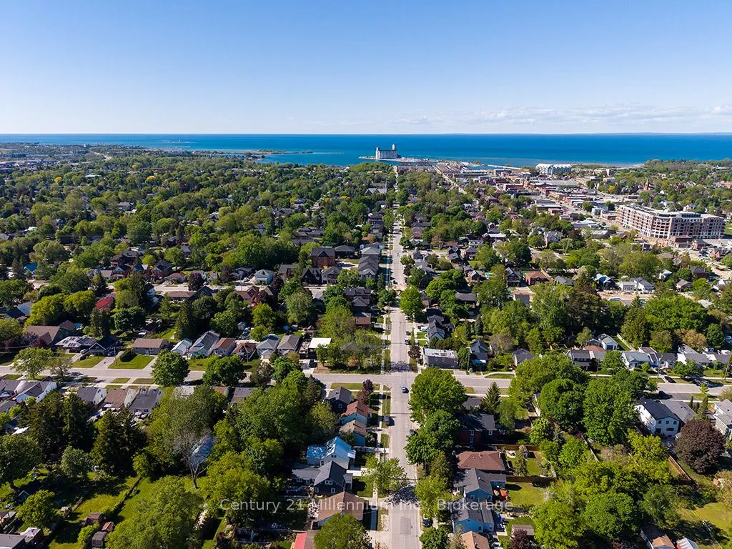 Photo 34 of 444 Maple Street, Collingwood — HOMEH