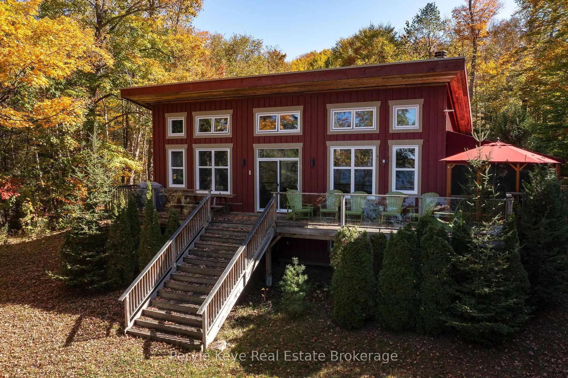 Photo 7 of 1127 Whispering Pines Trail, Bracebridge, Oakley — HOMEH