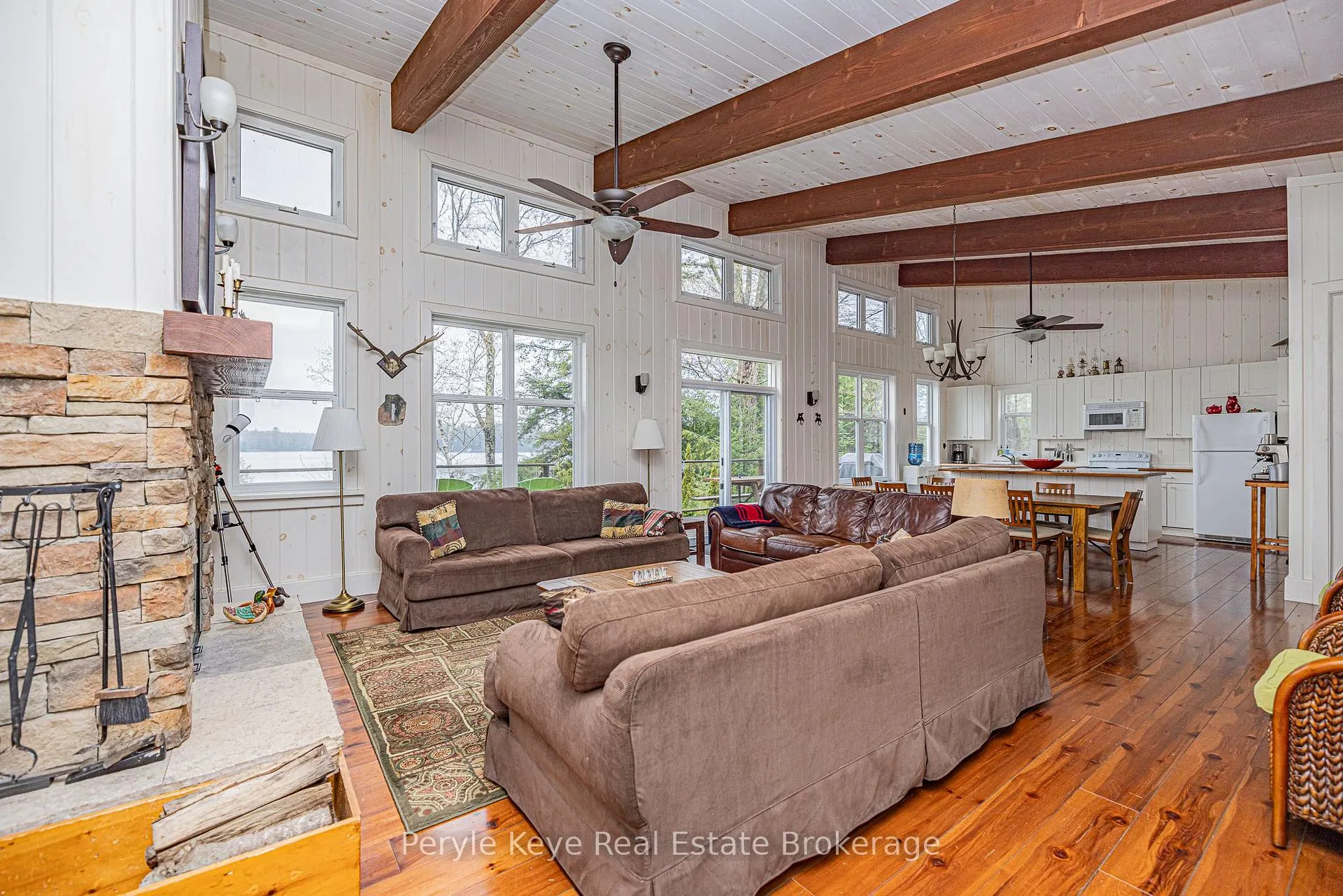 Photo 14 of 1127 Whispering Pines Trail, Bracebridge, Oakley — HOMEH