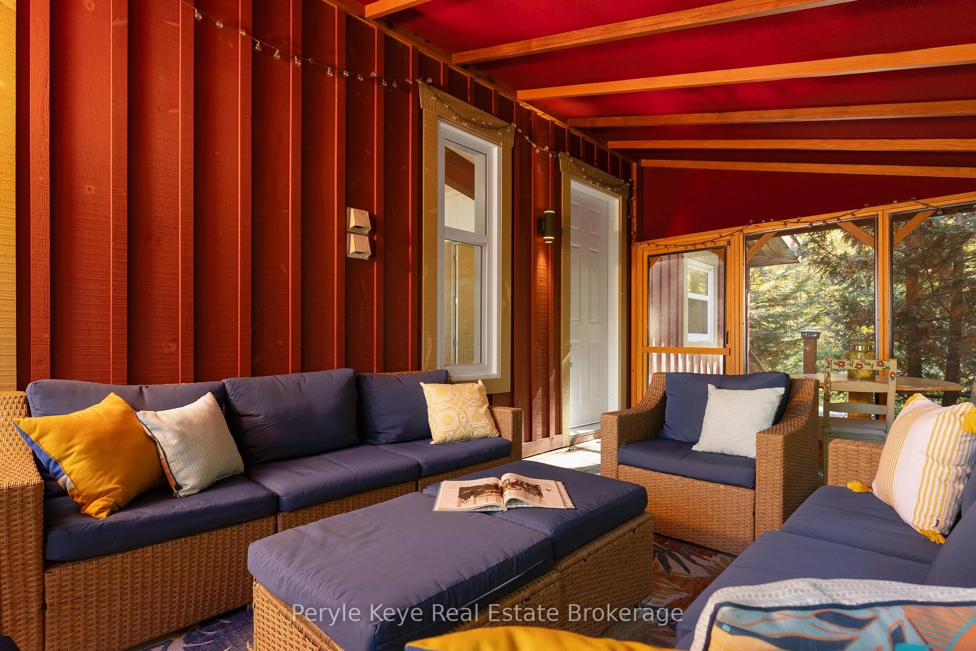Photo 27 of 1127 Whispering Pines Trail, Bracebridge, Oakley — HOMEH