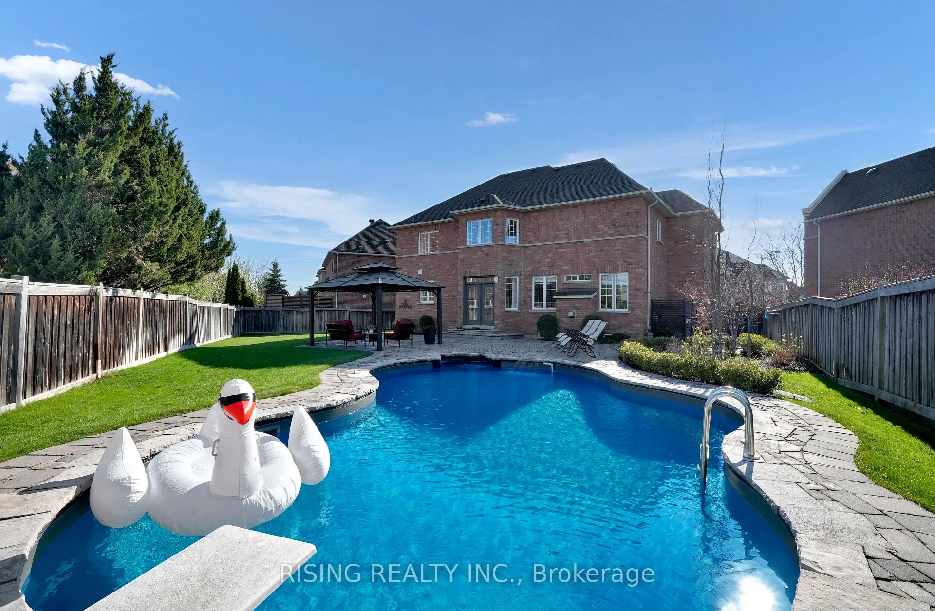 Photo 39 of 22 Jacob Brill Crescent, Brampton, Bram West — HOMEH