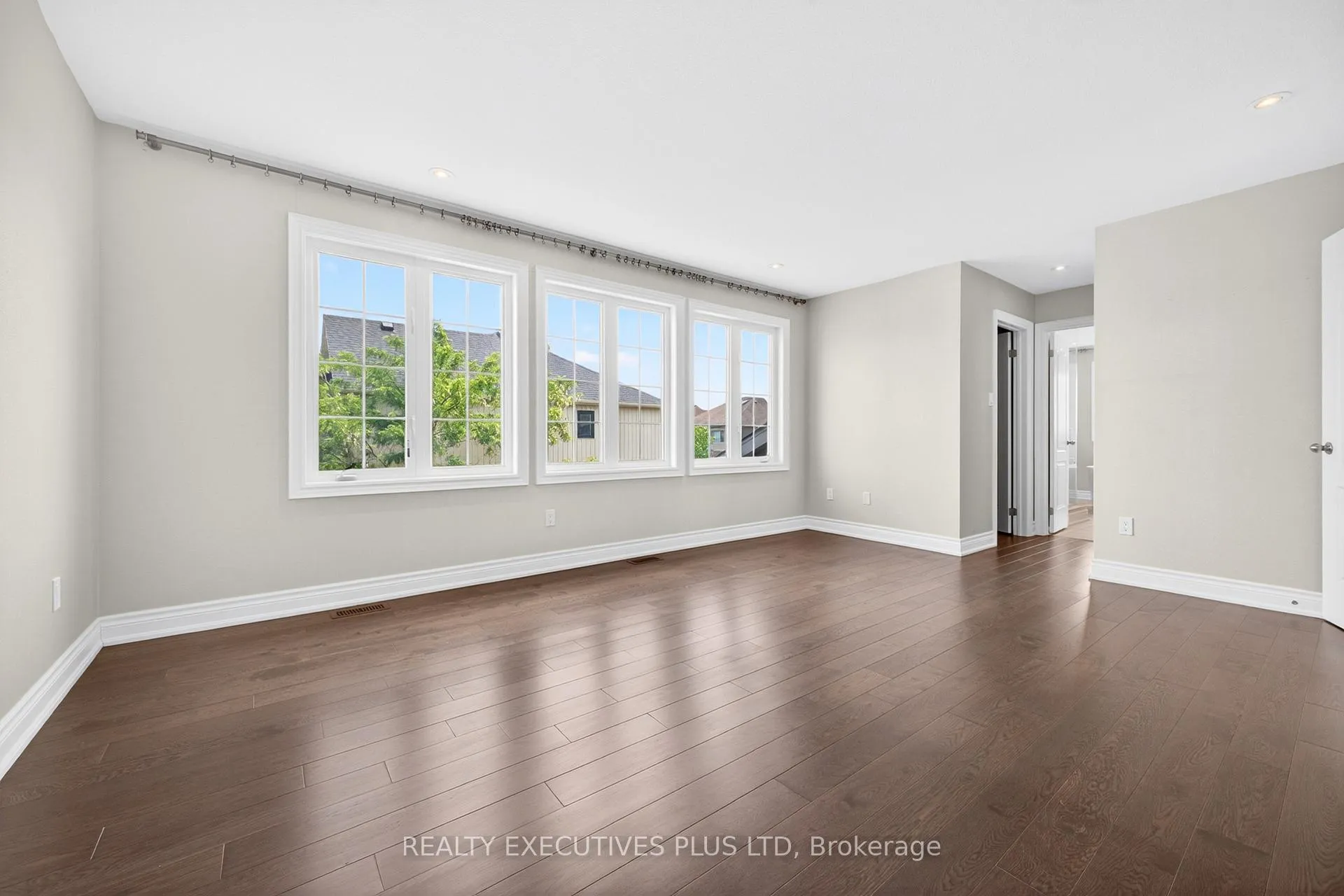 Photo 25 of 1 Sunset Way, Thorold, Rolling Meadows — HOMEH