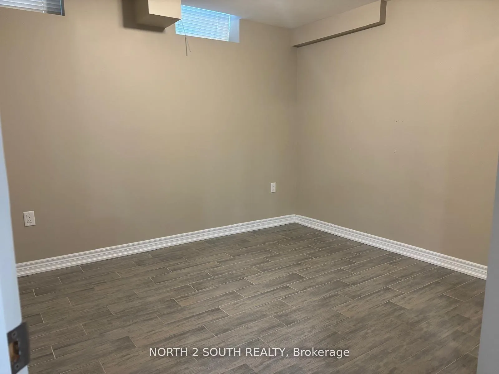 Photo 8 of Unit Bsmt, 23 Vanwood Crescent, Brampton, Vales of Castlemore — HOMEH