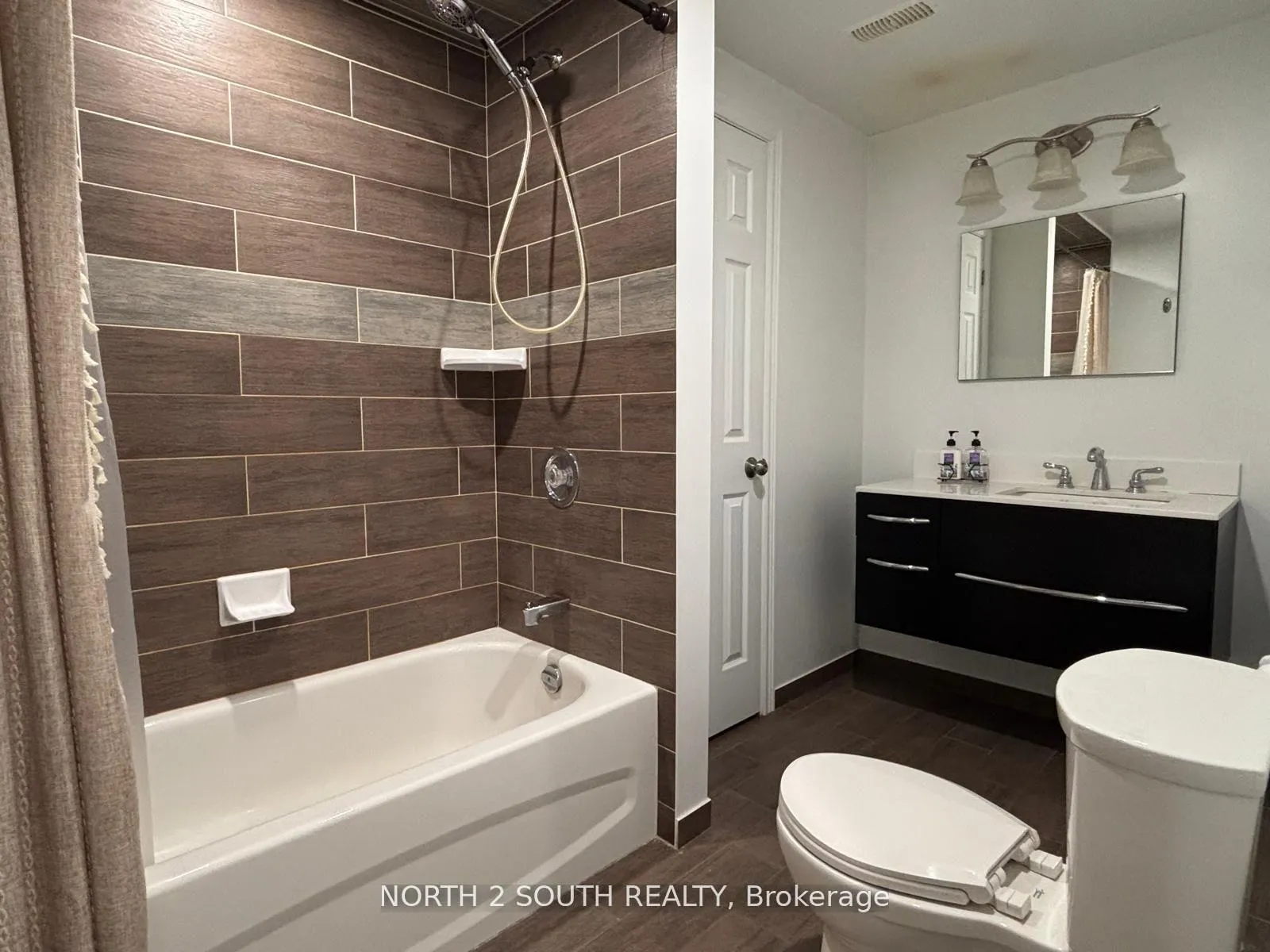 Photo 11 of Unit Bsmt, 23 Vanwood Crescent, Brampton, Vales of Castlemore — HOMEH