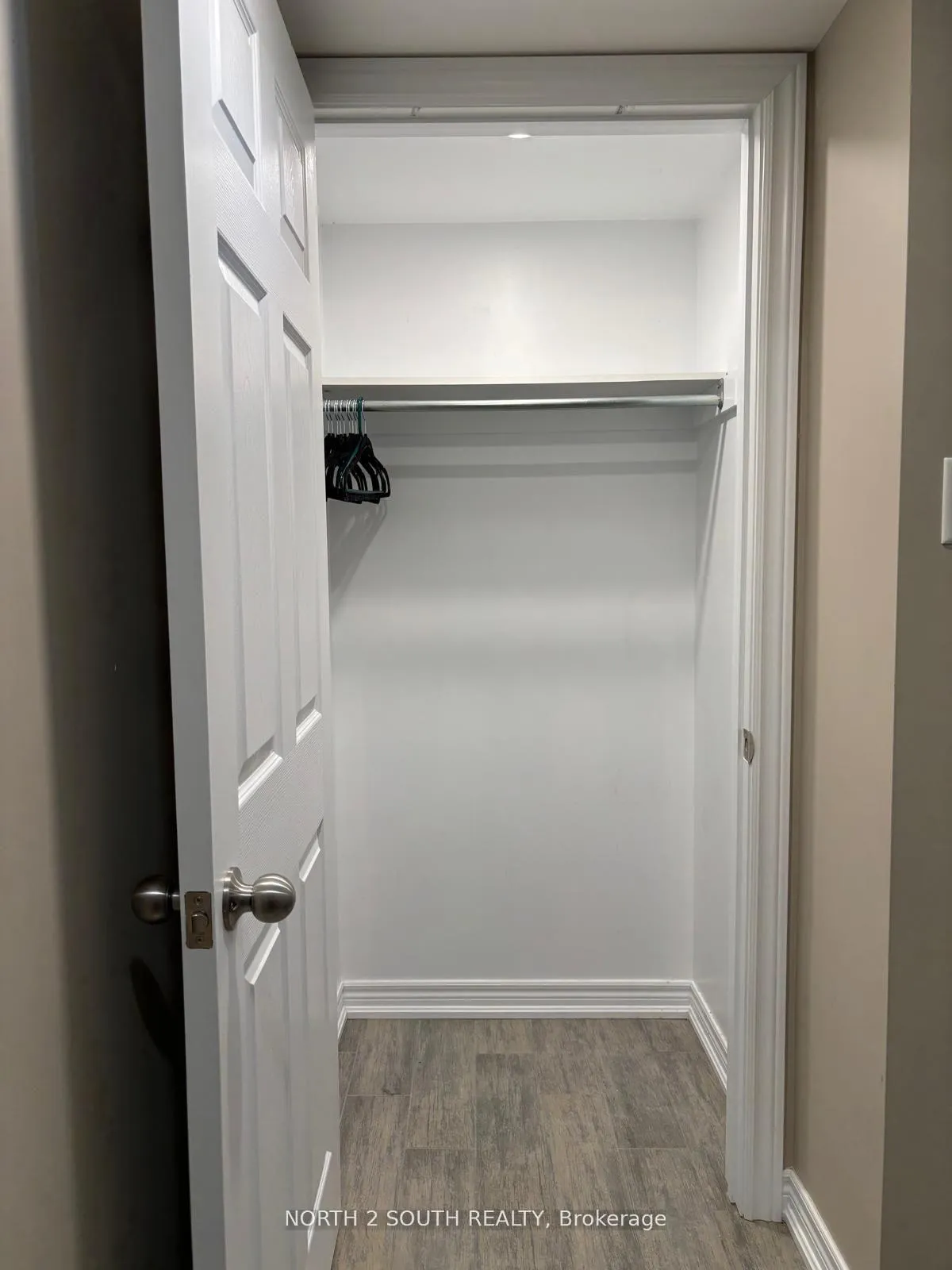 Photo 16 of Unit Bsmt, 23 Vanwood Crescent, Brampton, Vales of Castlemore — HOMEH