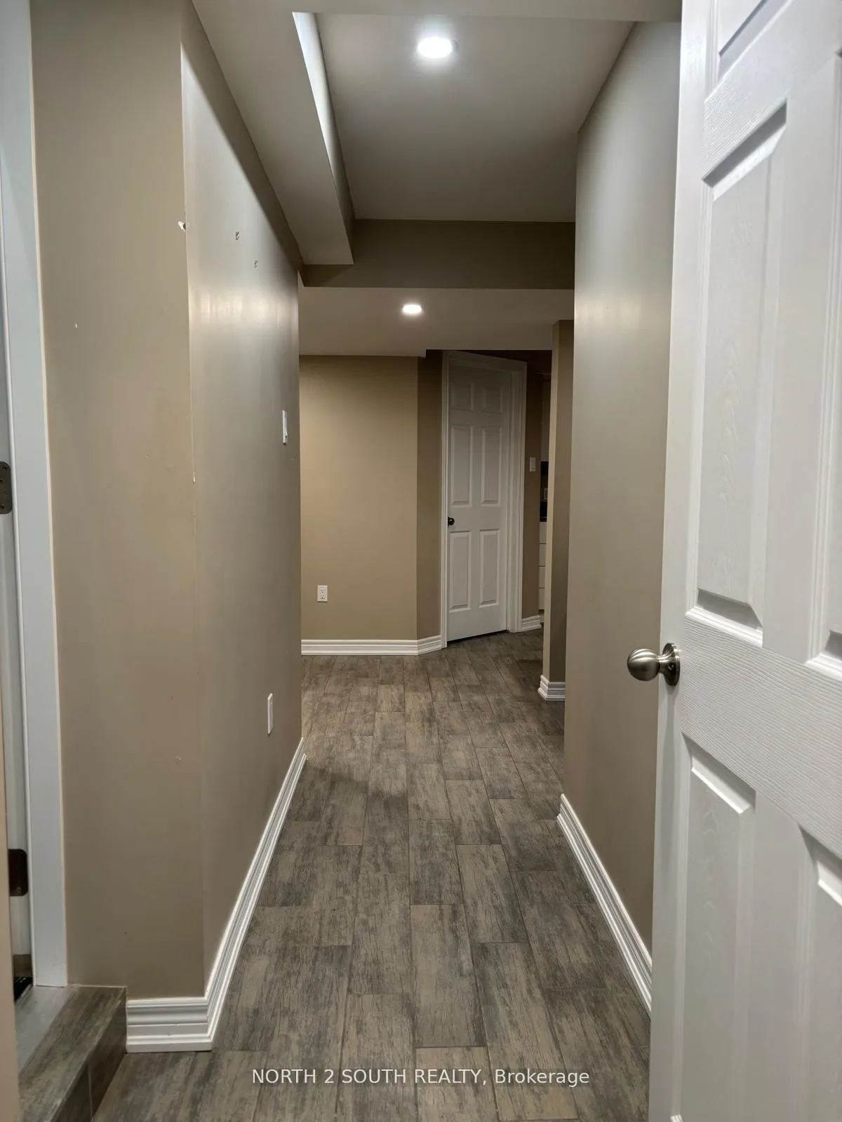 Photo 18 of Unit Bsmt, 23 Vanwood Crescent, Brampton, Vales of Castlemore — HOMEH