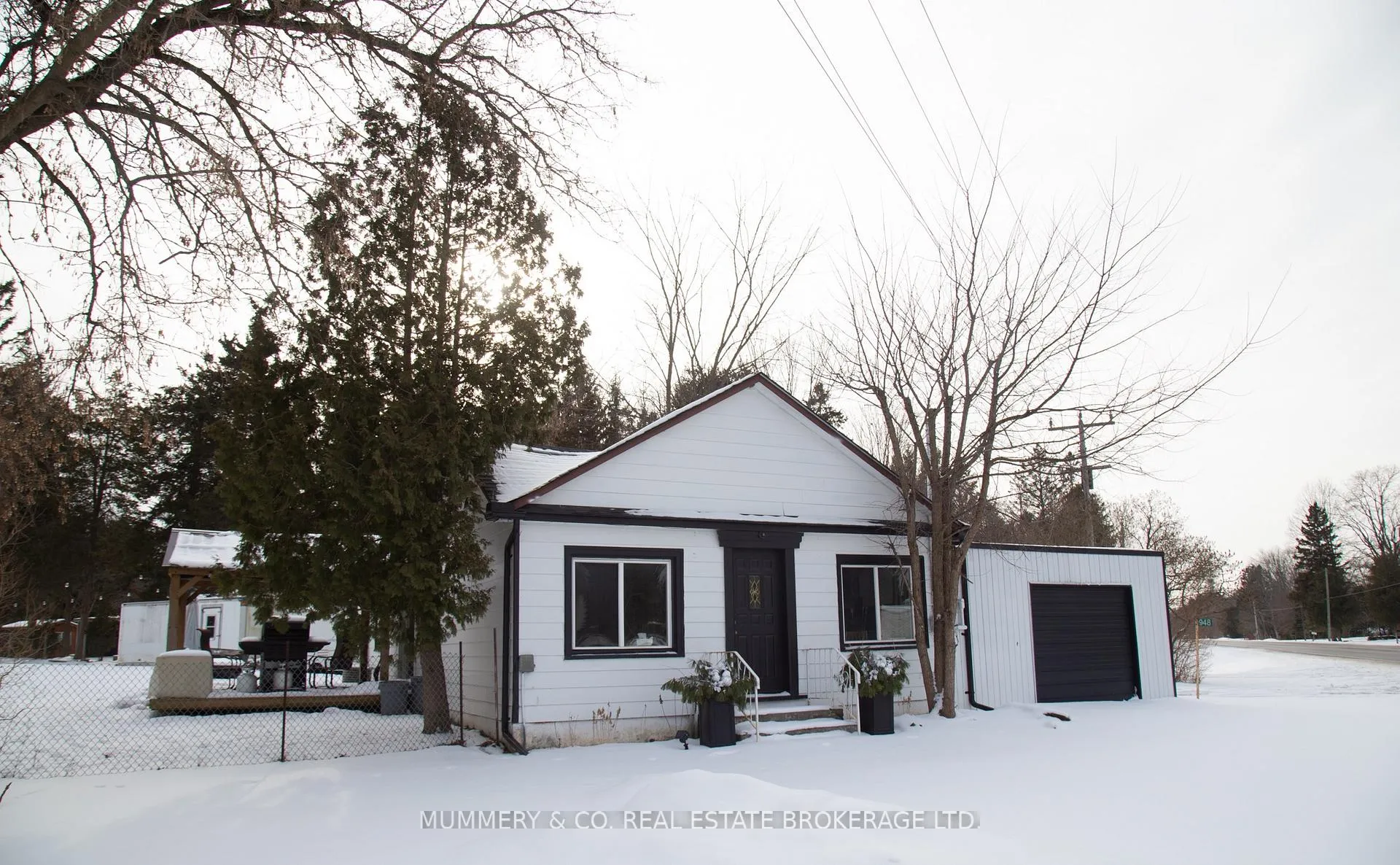 Photo 3 of 948 Mcdowell Road E, Norfolk, Green's Corners — HOMEH