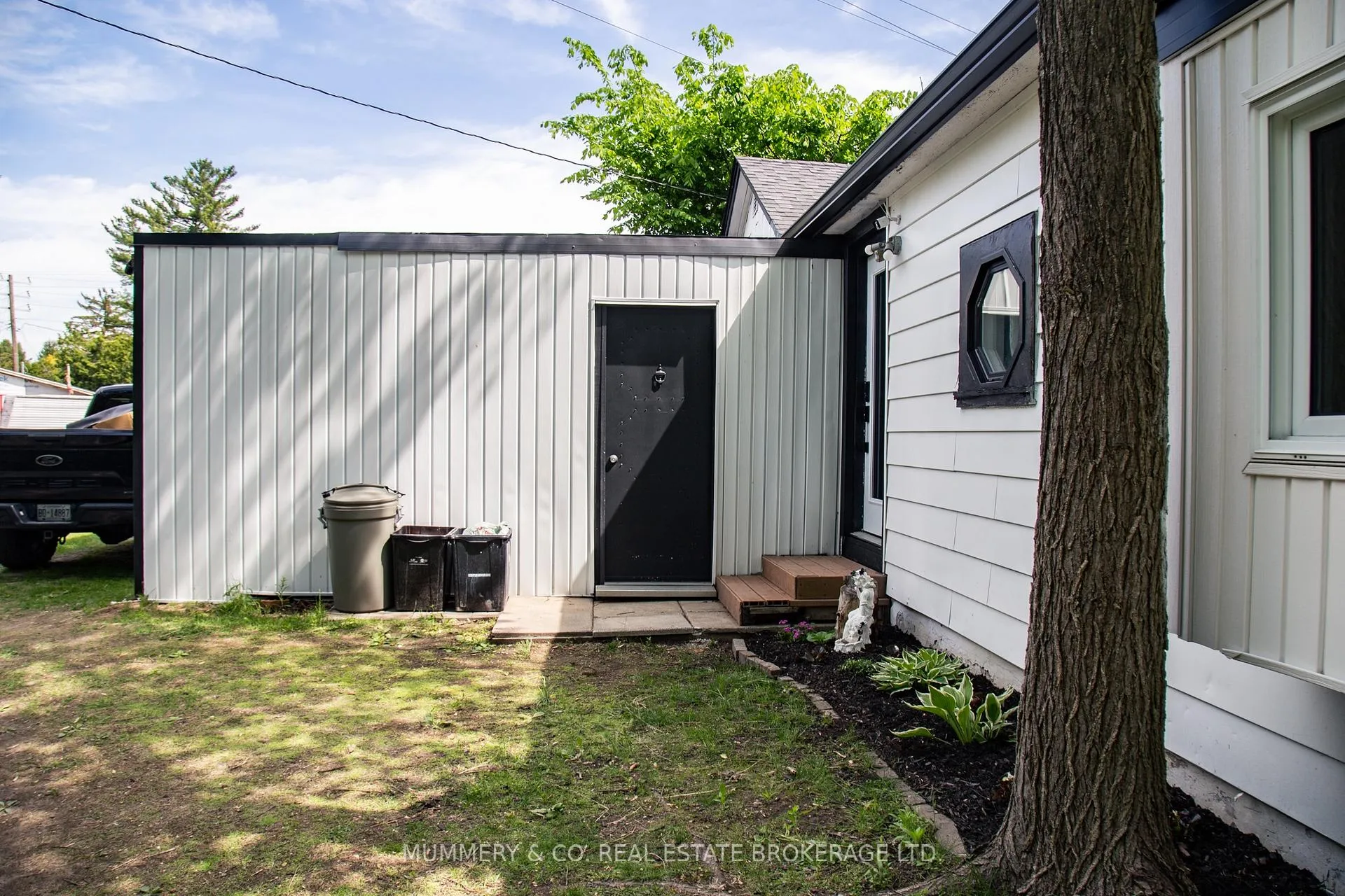 Photo 5 of 948 Mcdowell Road E, Norfolk, Green's Corners — HOMEH