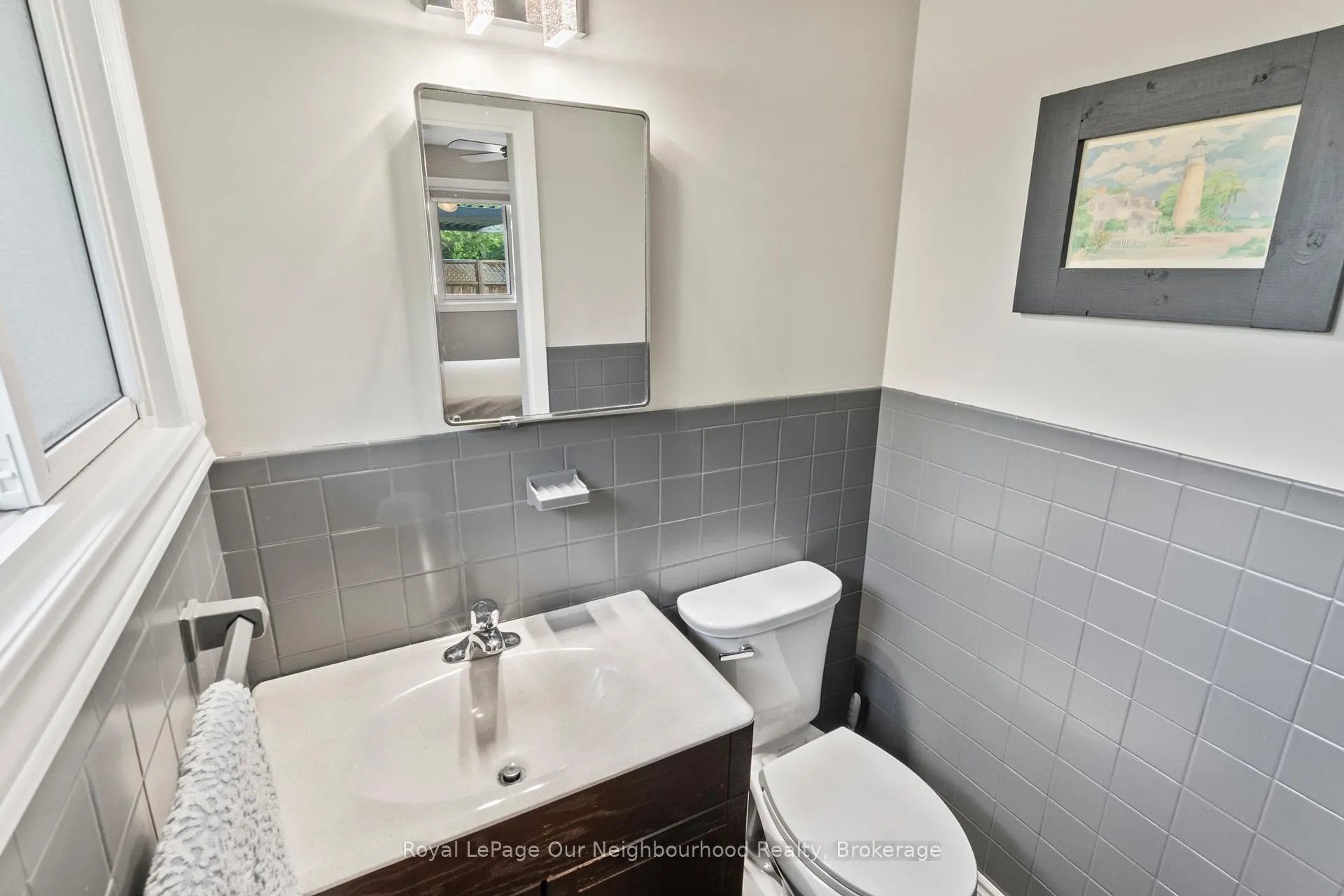 Photo 17 of 58 Hamilton Avenue, Cobourg — HOMEH
