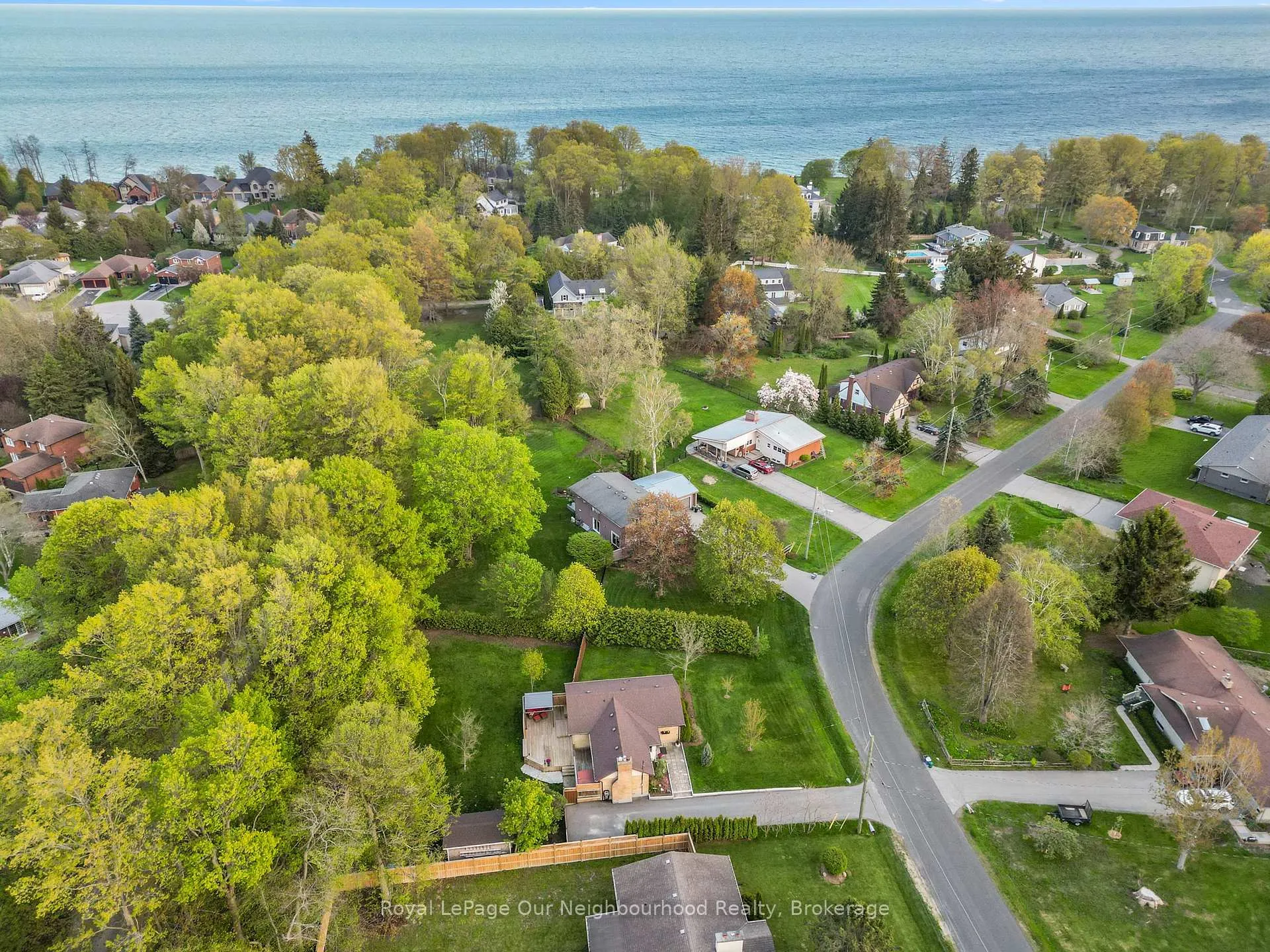Photo 33 of 58 Hamilton Avenue, Cobourg — HOMEH