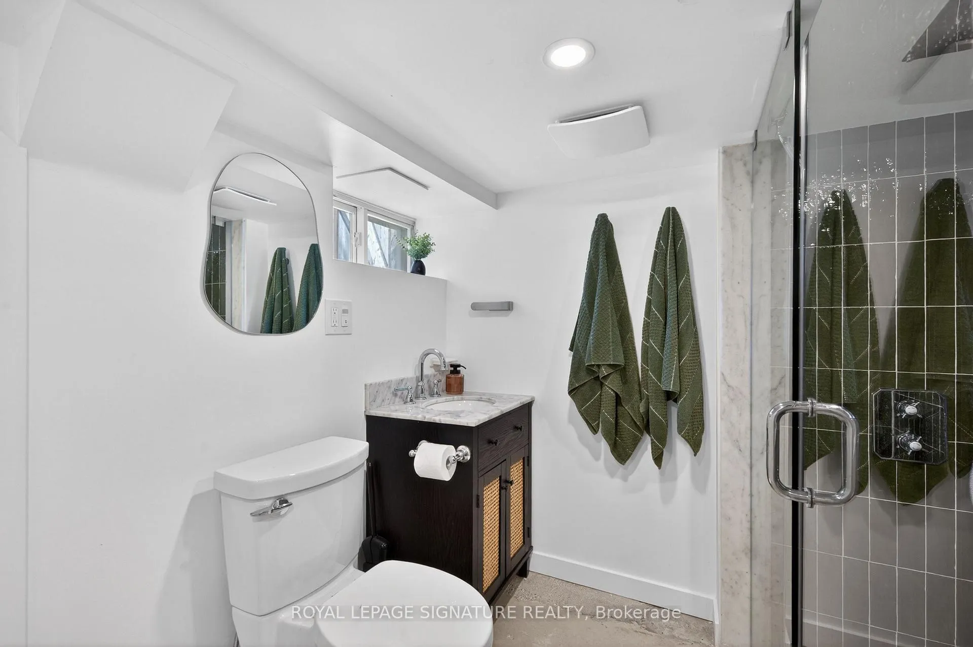 Photo 24 of 48 Rushbrooke Avenue, Toronto, South Riverdale — HOMEH