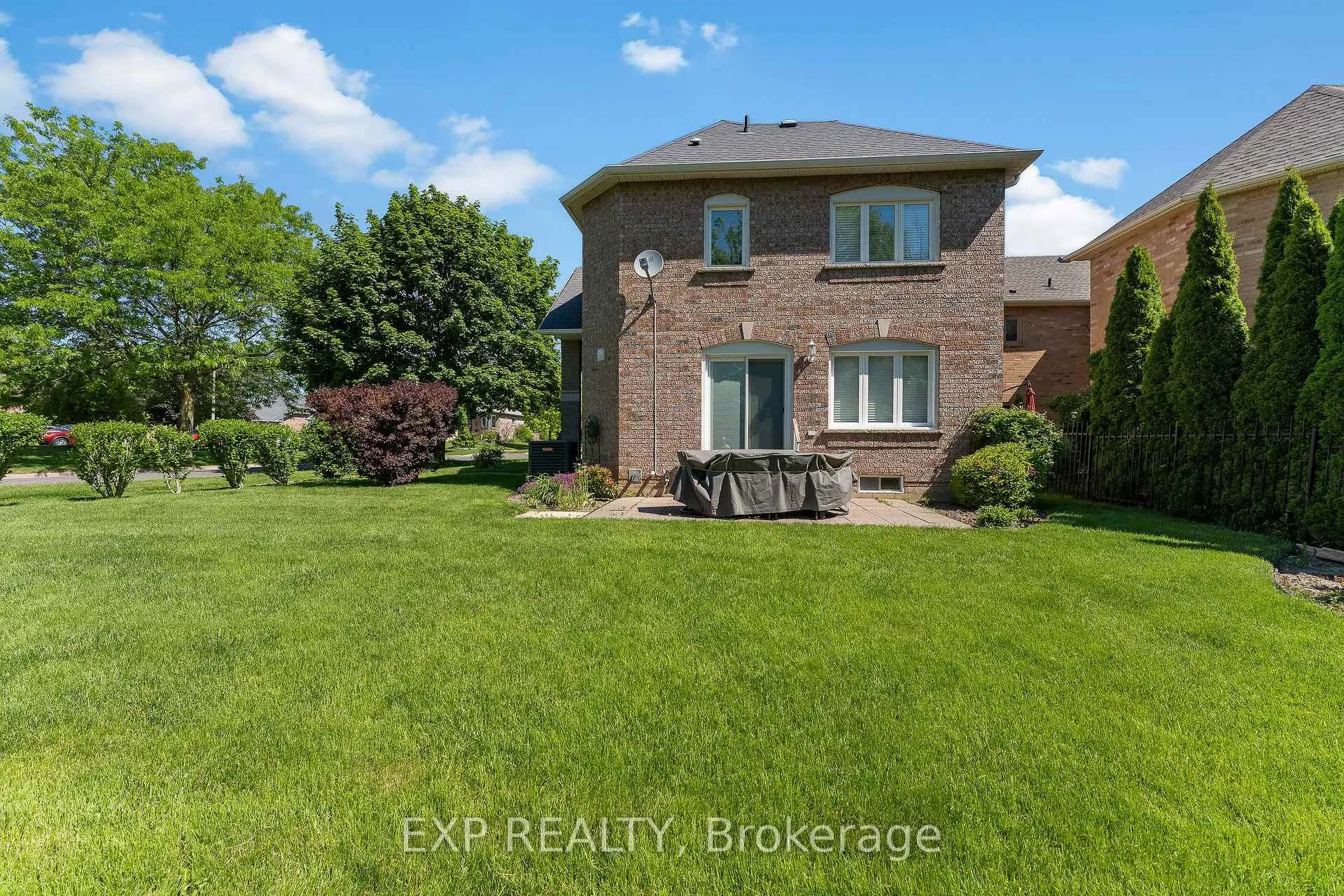 Photo 38 of 3 Madison Court E, Welland, N. Welland — HOMEH