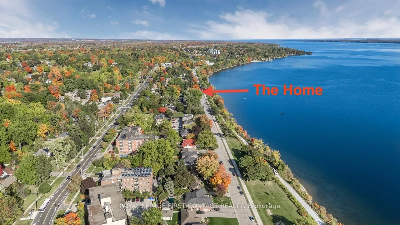 Photo 2 of 162 Kempenfelt Drive, Barrie, North Shore — HOMEH
