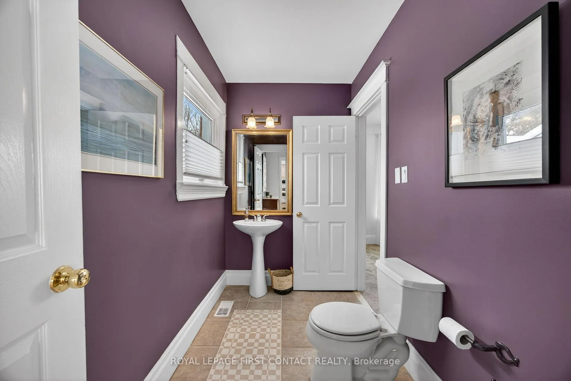 Photo 24 of 162 Kempenfelt Drive, Barrie, North Shore — HOMEH