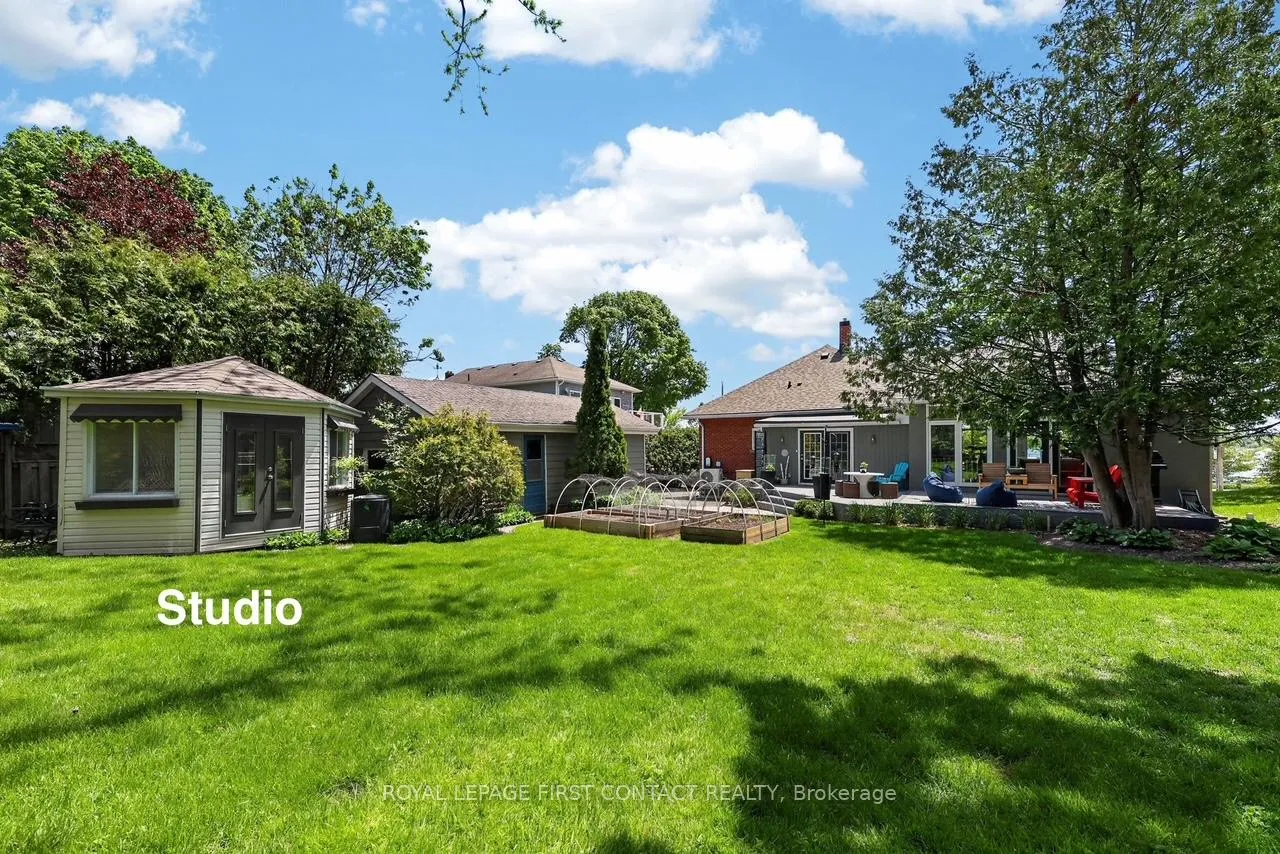 Photo 44 of 162 Kempenfelt Drive, Barrie, North Shore — HOMEH