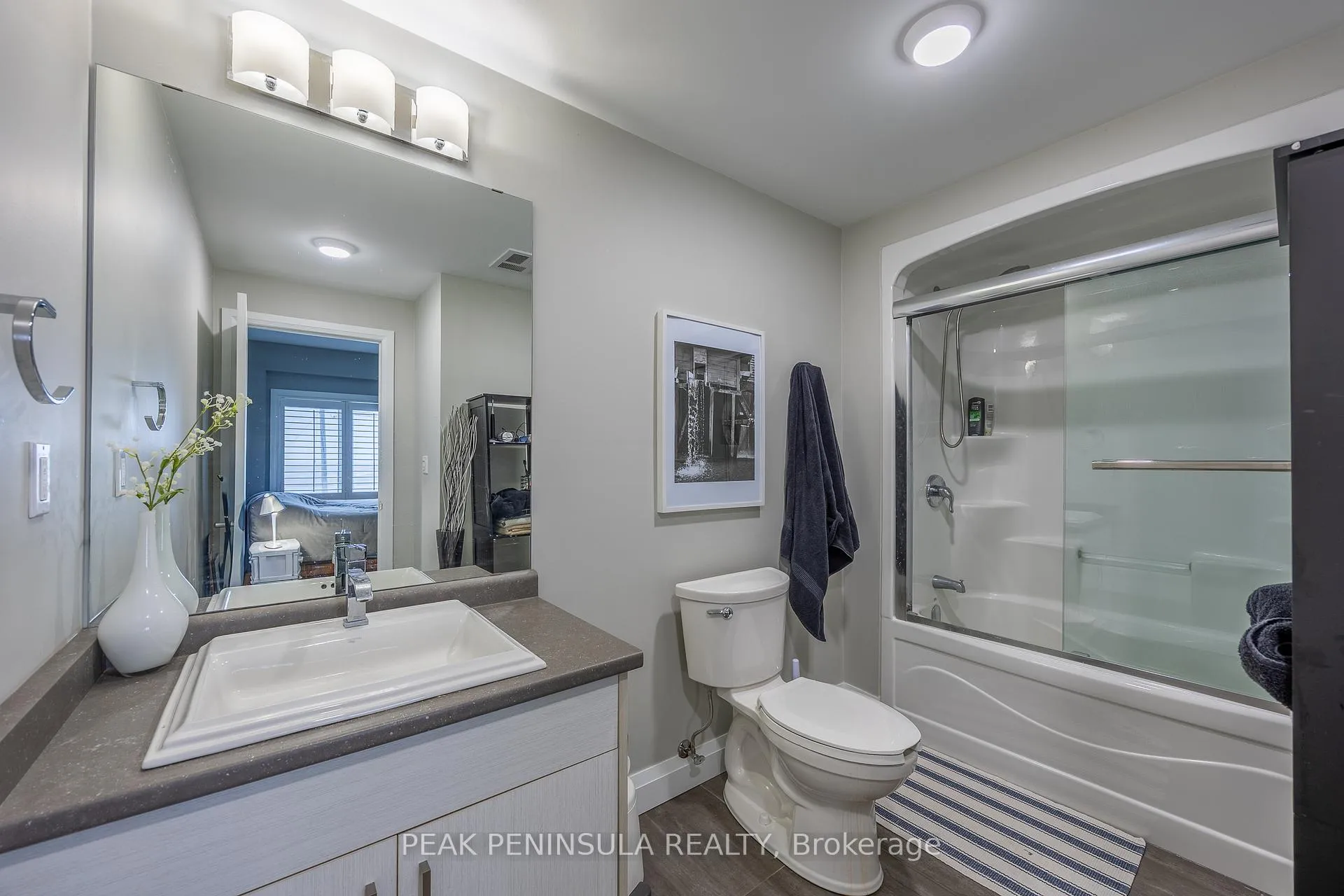 Photo 12 of Unit 208, 12 Erie Boulevard, Norfolk, Rural S. Walsingham — HOMEH