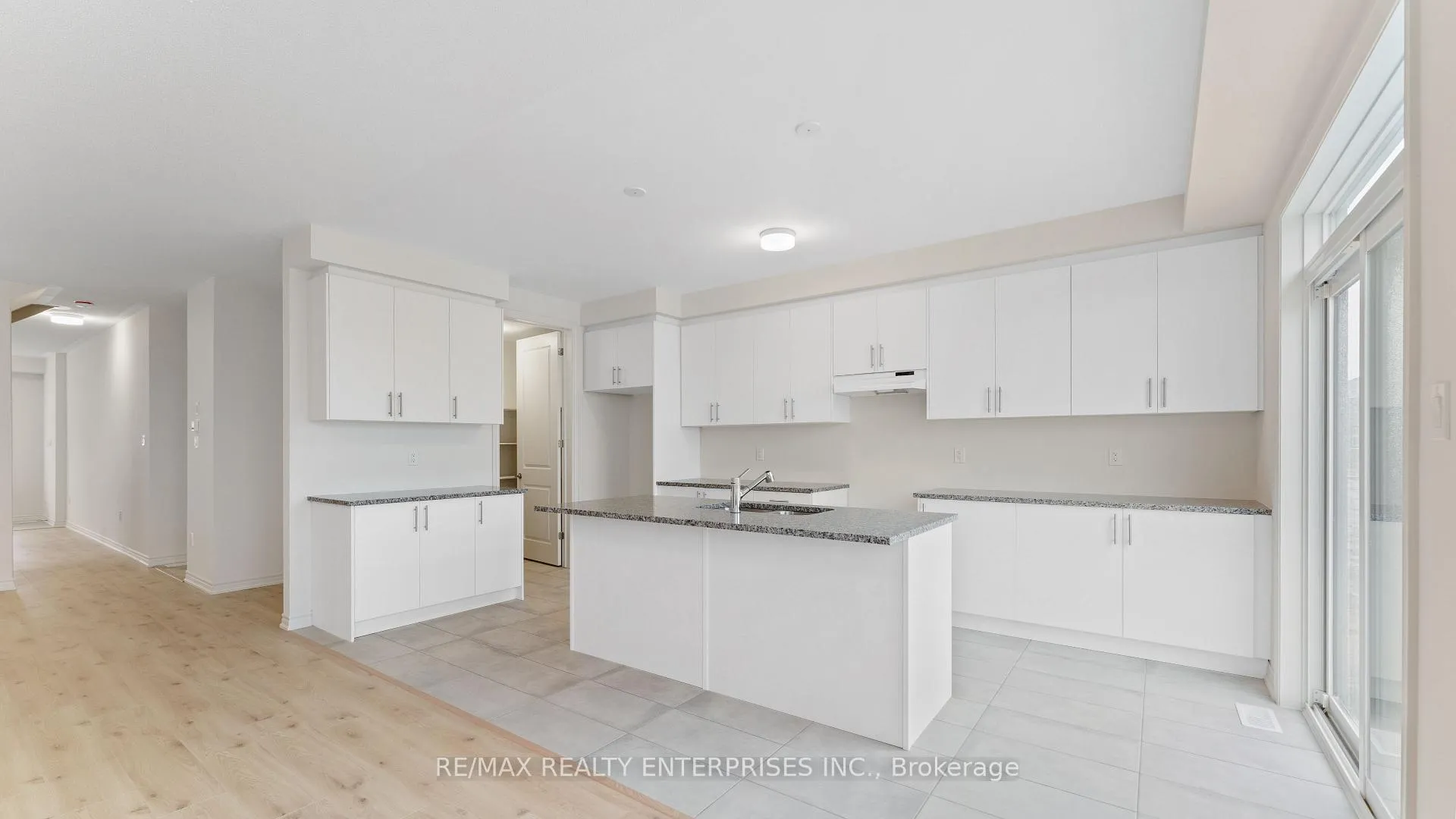 Photo 10 of 1114 Denton Drive, Cobourg — HOMEH