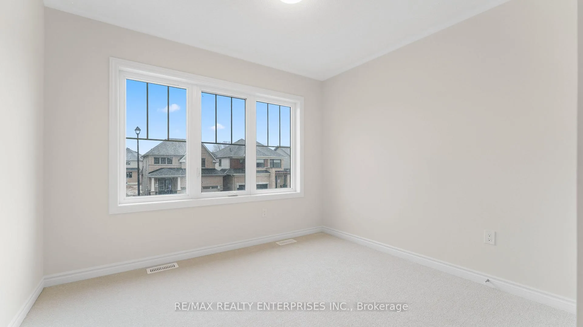 Photo 14 of 1114 Denton Drive, Cobourg — HOMEH