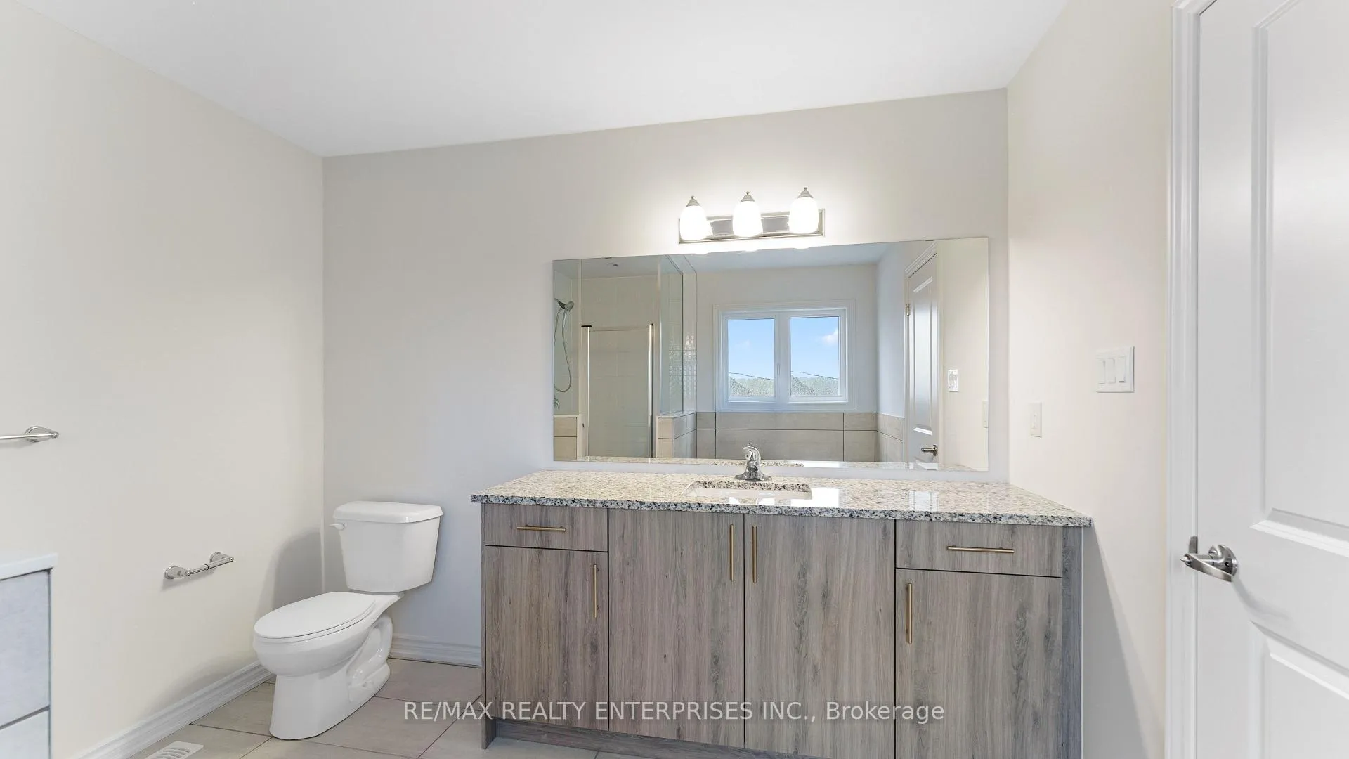 Photo 22 of 1114 Denton Drive, Cobourg — HOMEH