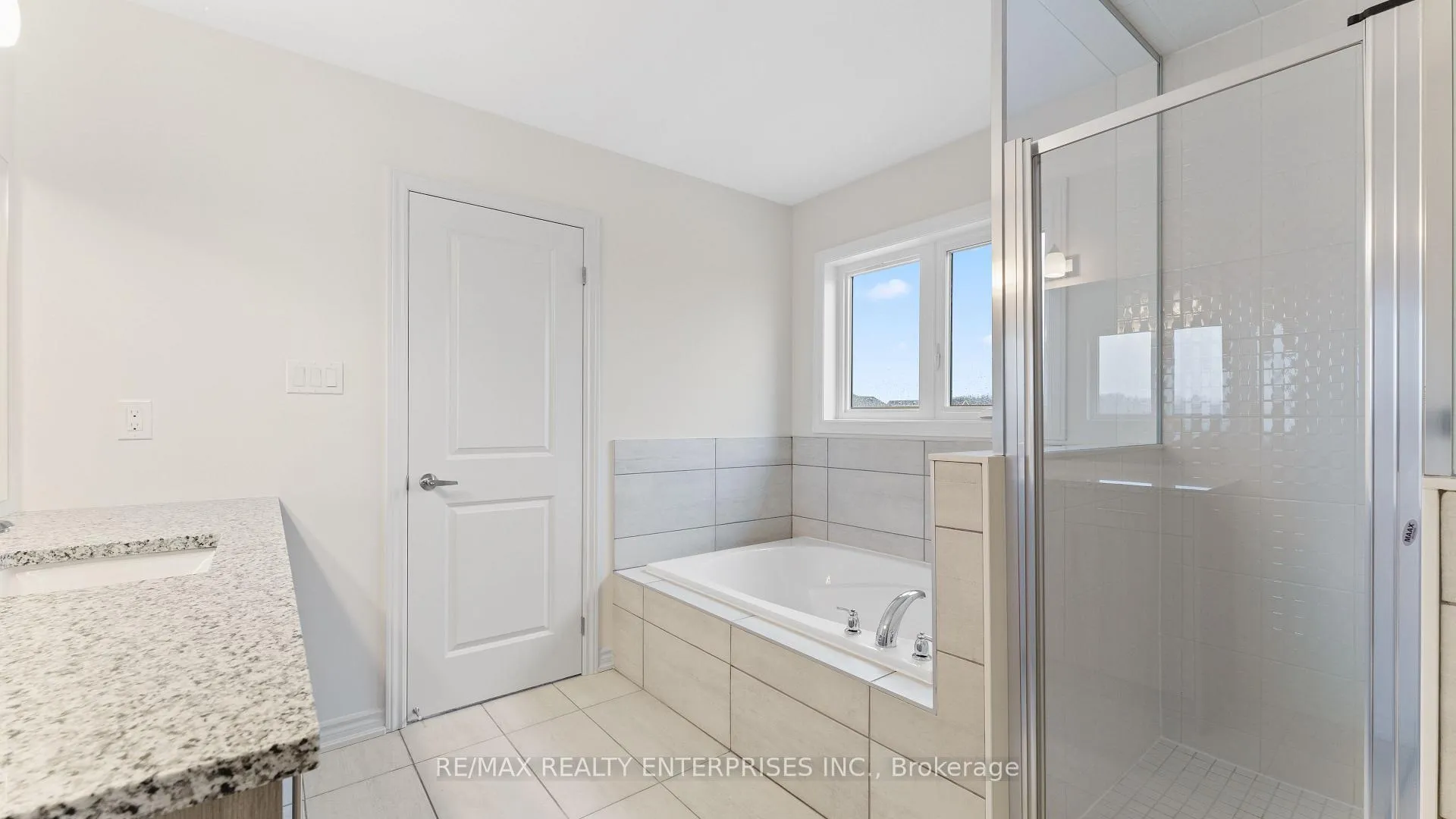Photo 23 of 1114 Denton Drive, Cobourg — HOMEH