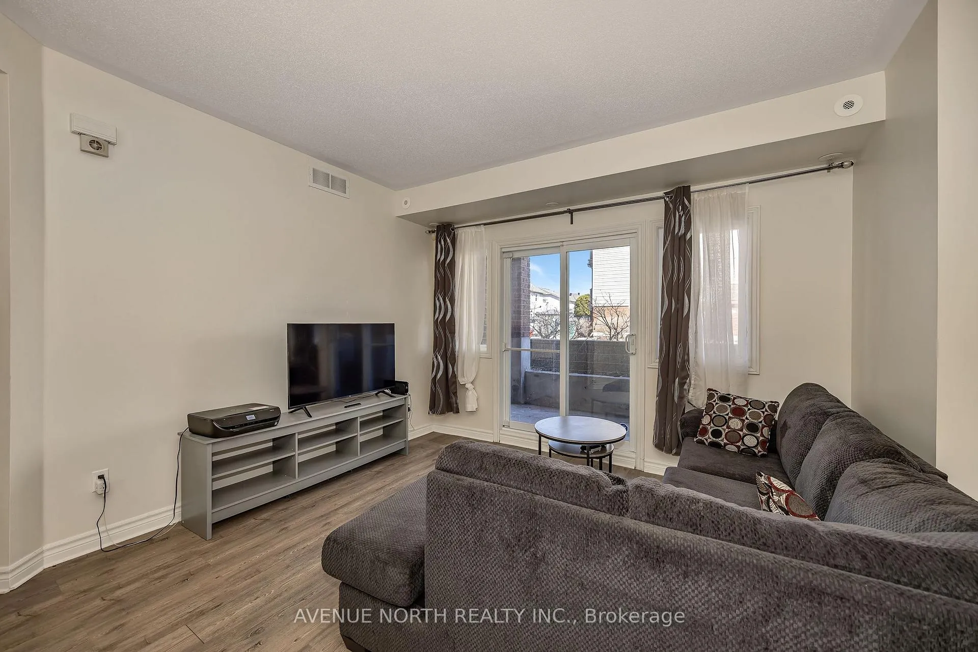 Photo 20 of Unit 4, 175 Waterbridge Drive, Ottawa, Barrhaven East — HOMEH