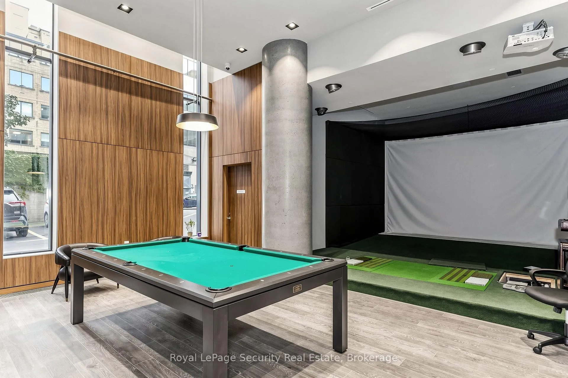 Photo 29 of Unit 910, 161 Roehampton Avenue, Toronto, Mount Pleasant West — HOMEH