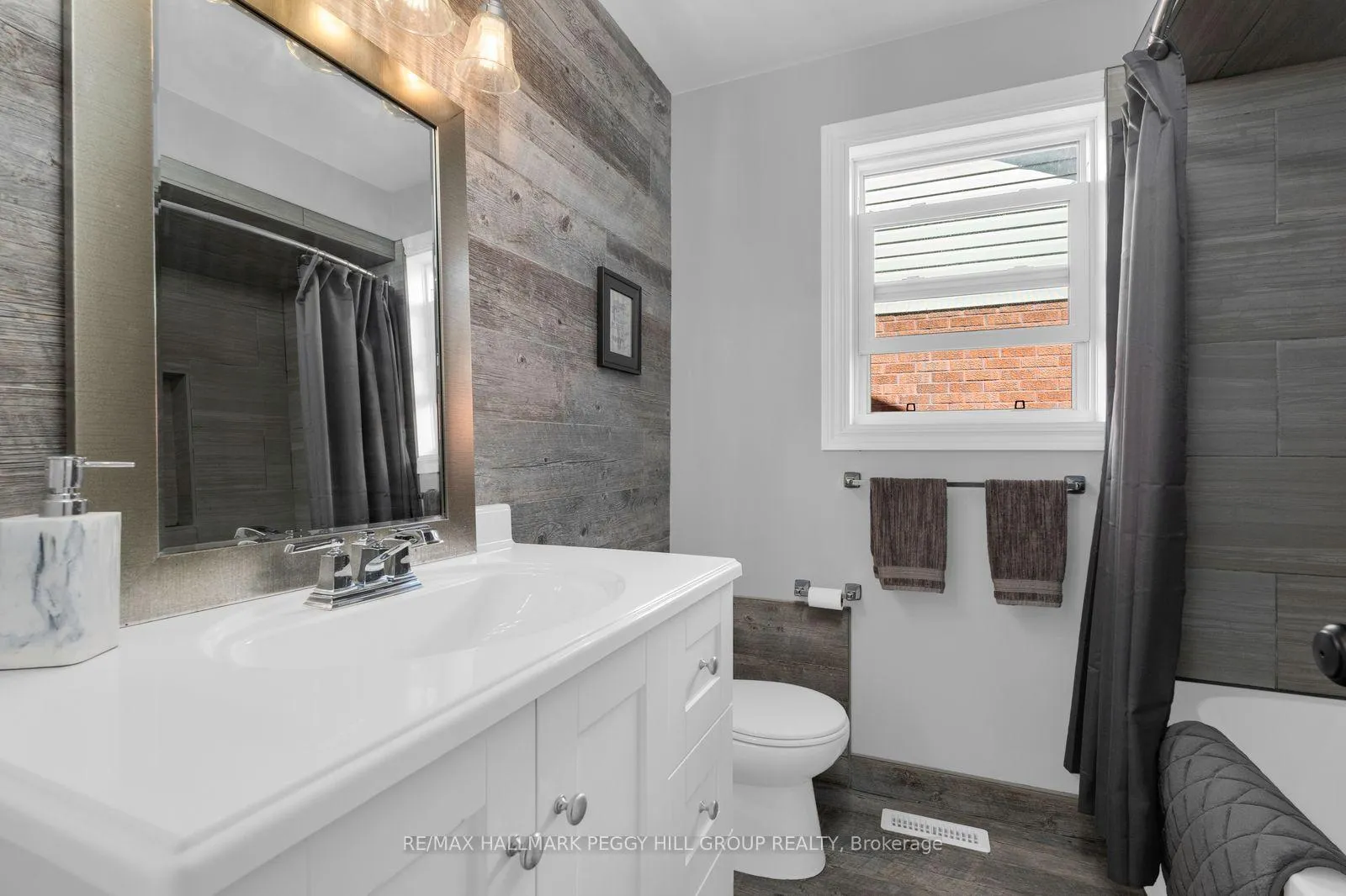 Photo 20 of 99 Golden Meadow Road, Barrie, Bayshore — HOMEH