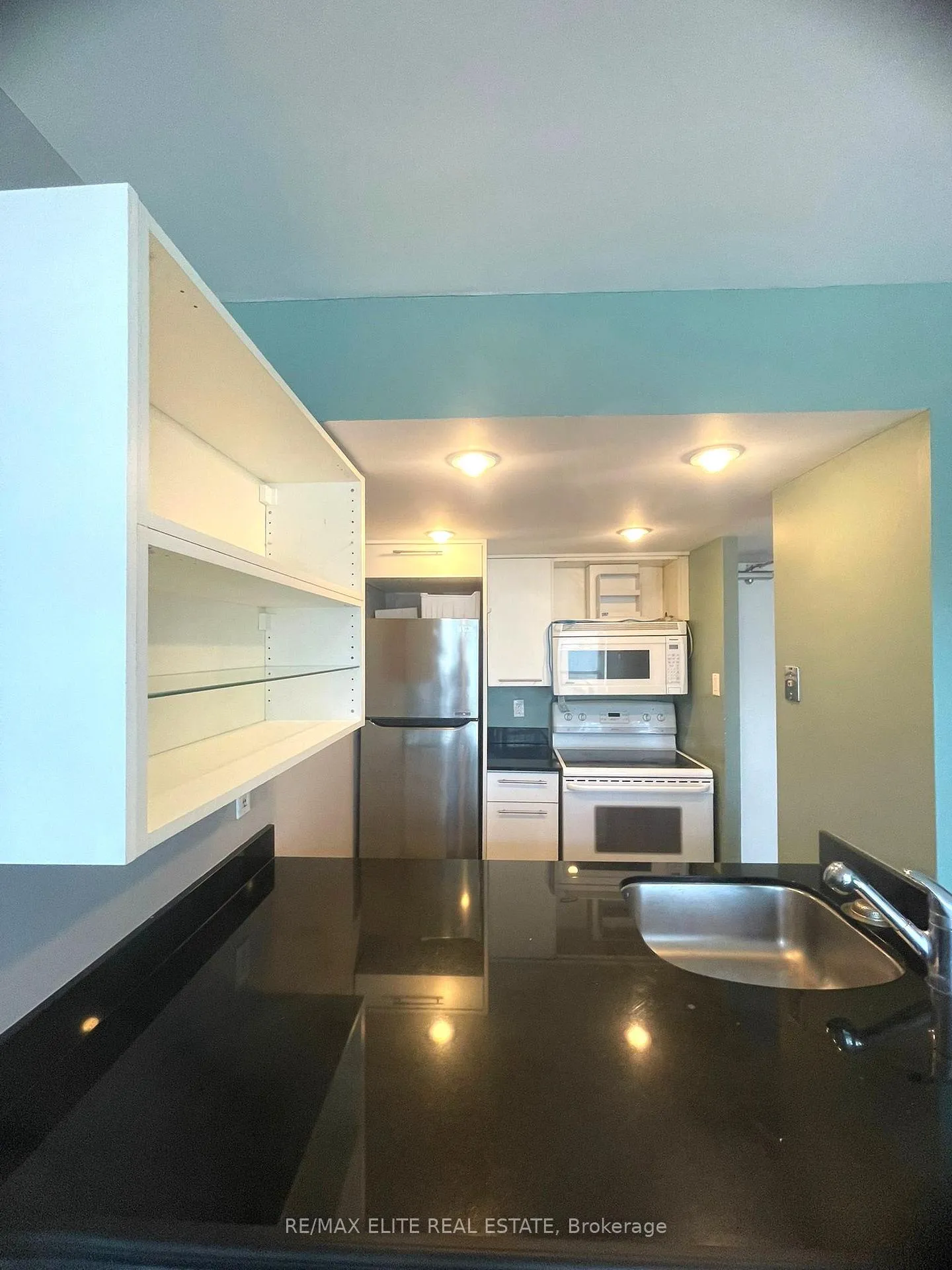 Photo 4 of Unit 1502, 25 Maitland Street, Toronto, Church-Yonge Corridor — HOMEH