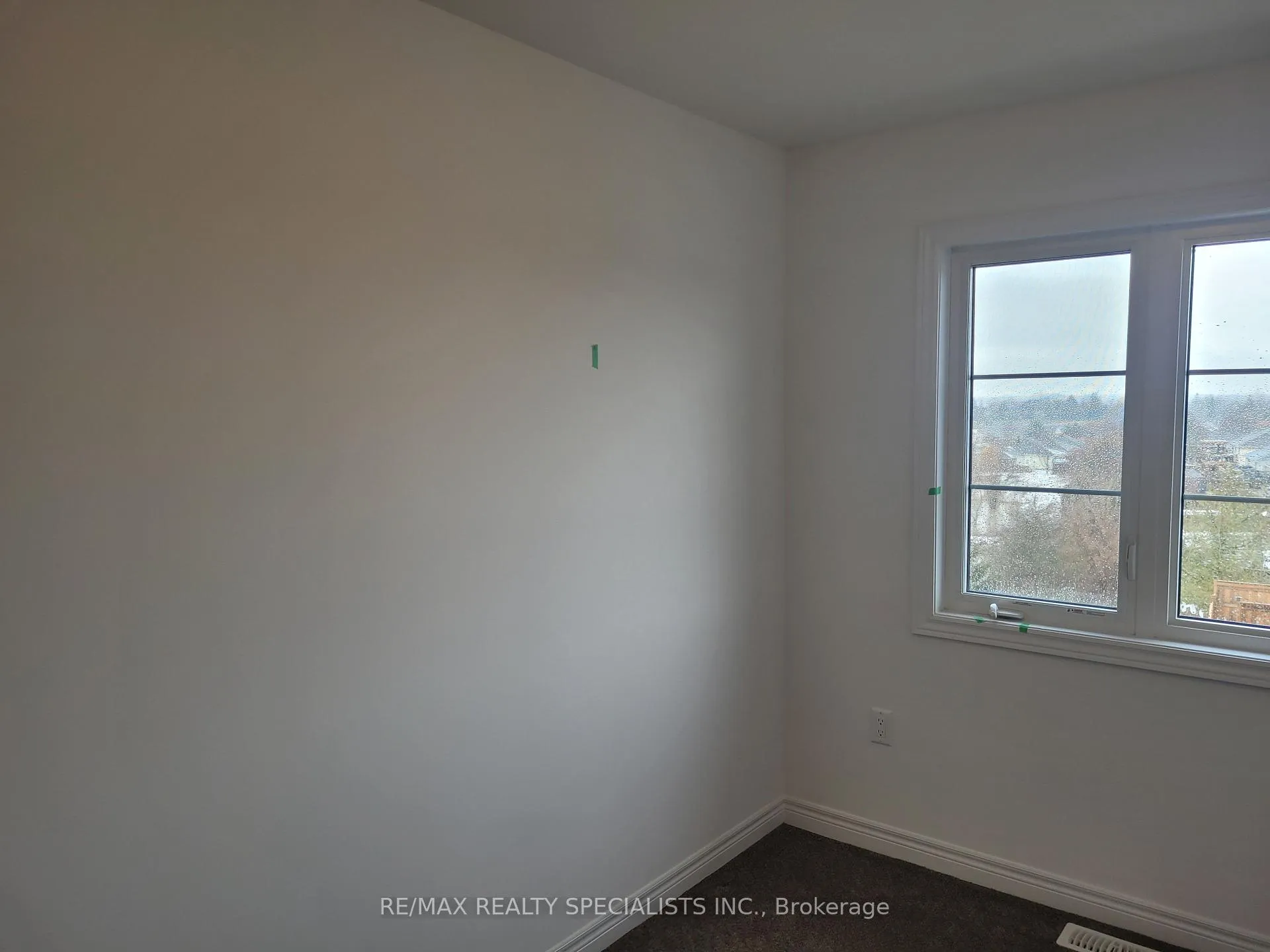 Photo 12 of Unit 4, 120 Court Drive, Brant, Paris — HOMEH