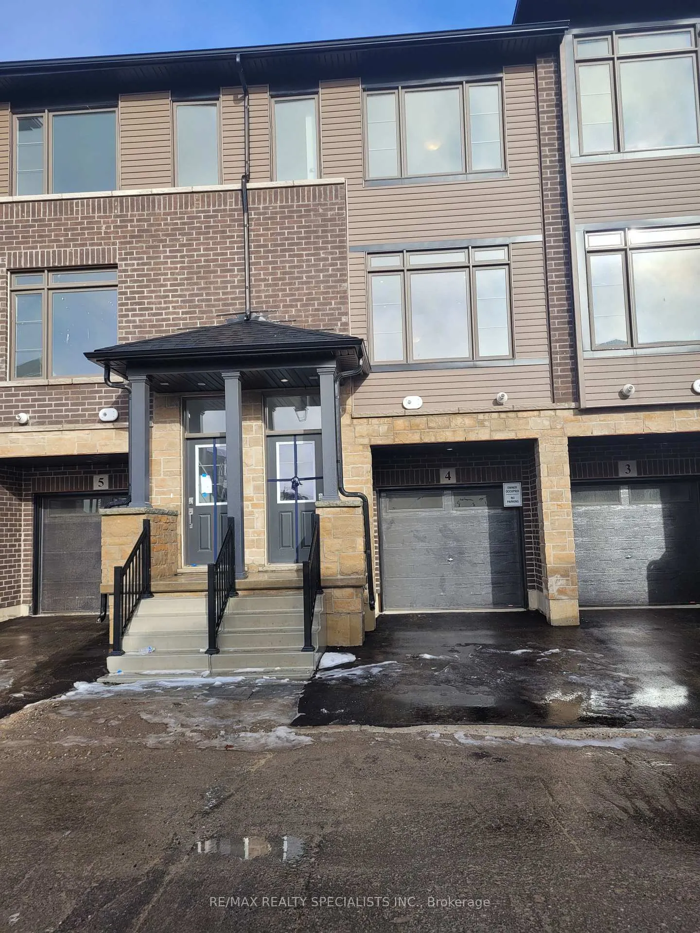 Photo 18 of Unit 4, 120 Court Drive, Brant, Paris — HOMEH