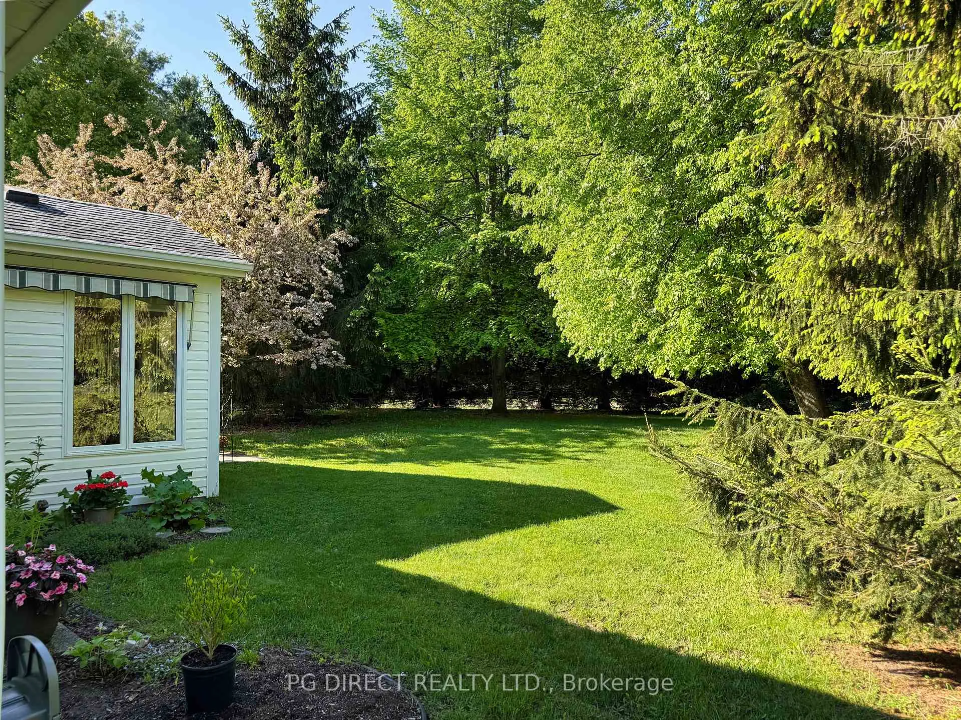 Photo 18 of 70 White Bark Way, Centre Wellington, Rural Centre Wellington East — HOMEH