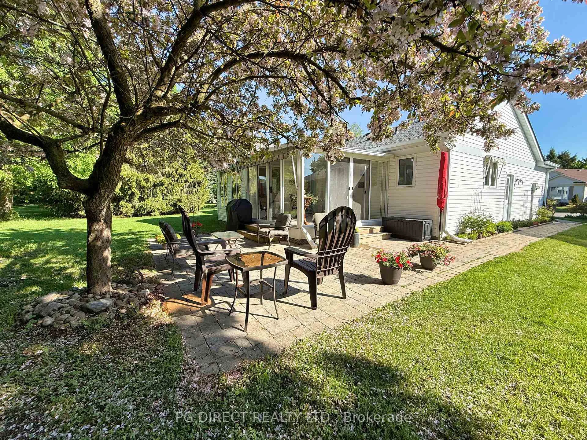 Photo 20 of 70 White Bark Way, Centre Wellington, Rural Centre Wellington East — HOMEH