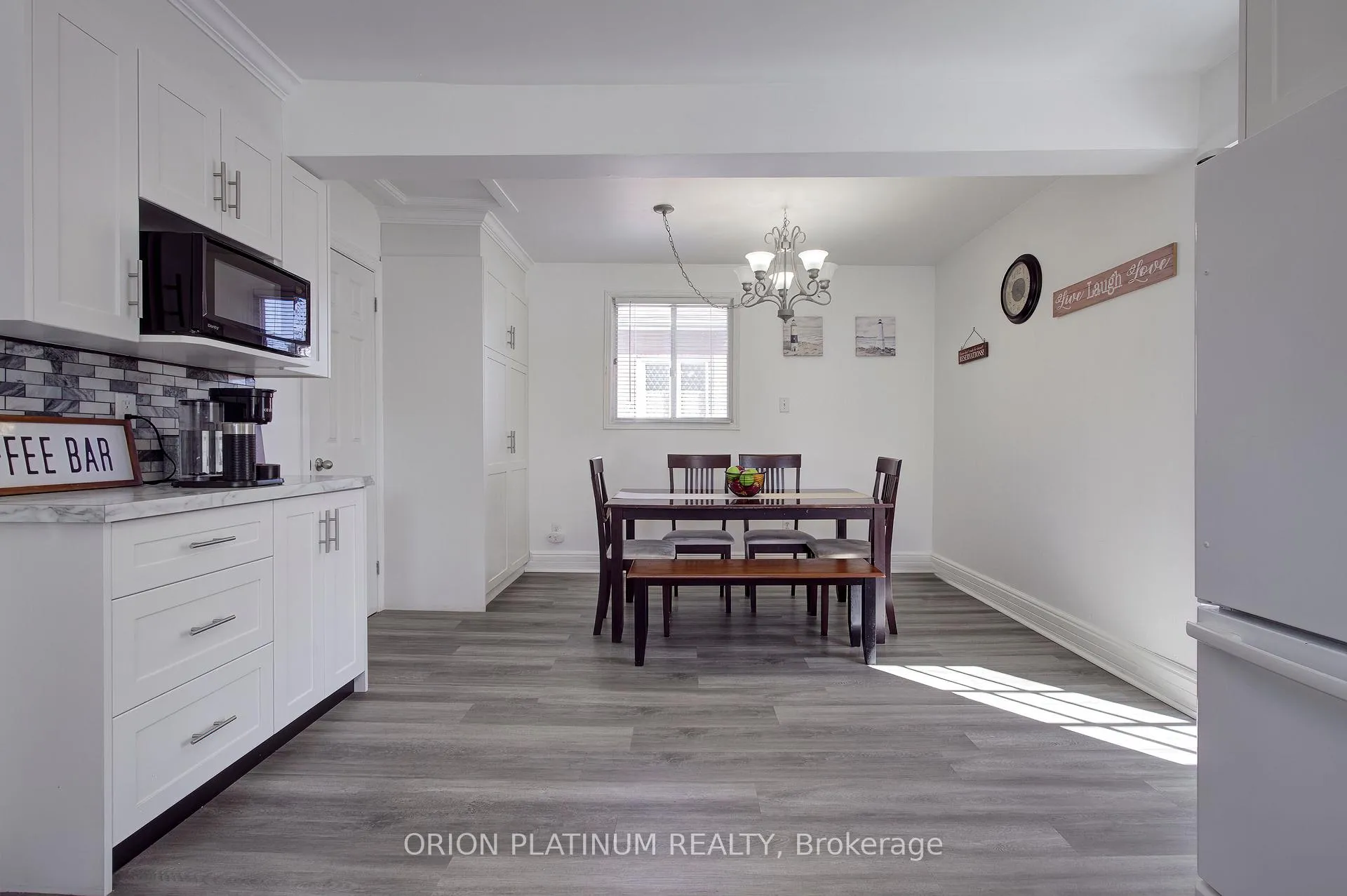 Photo 13 of 164 Catharine Avenue E, Brantford, Old West Brant — HOMEH