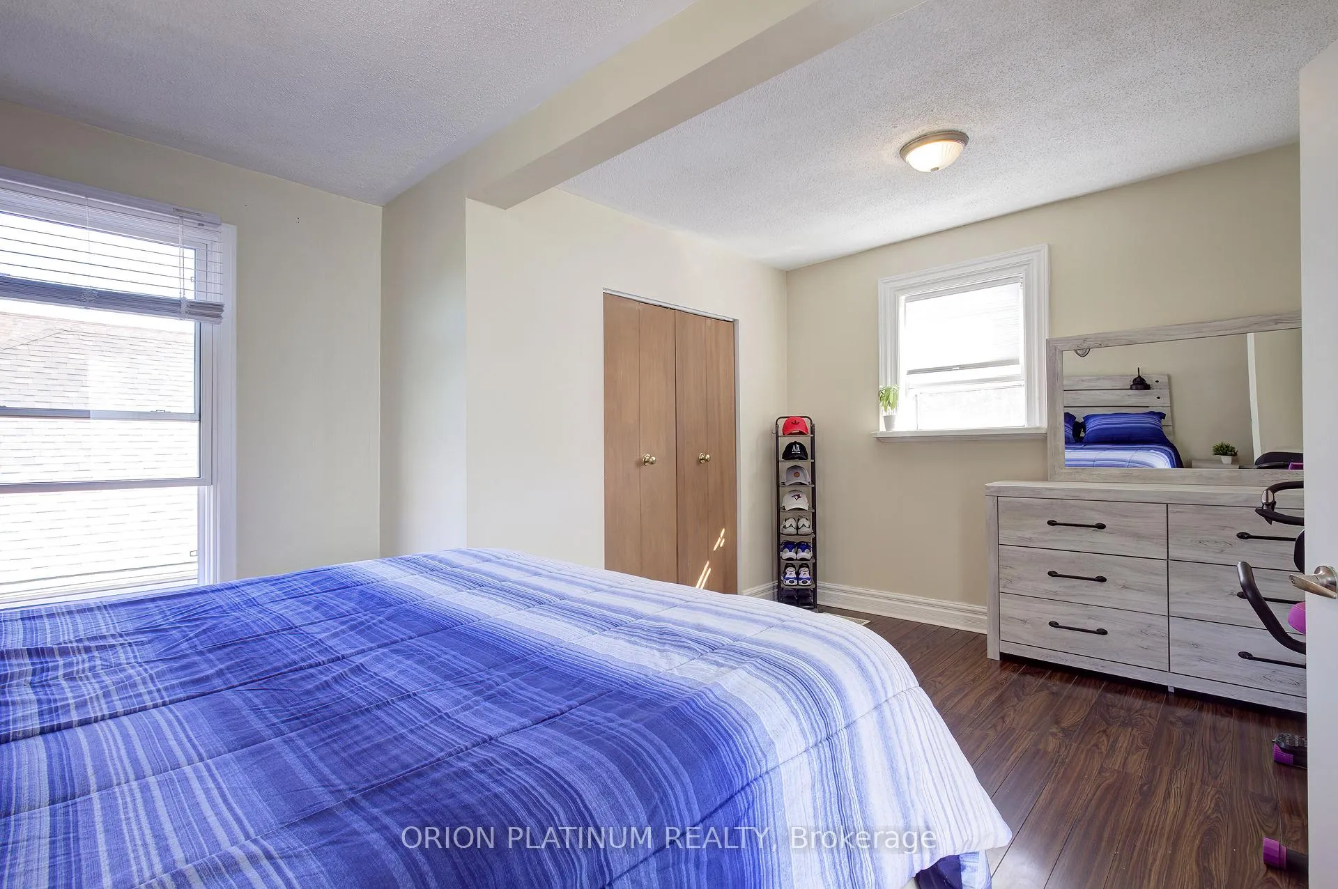 Photo 19 of 164 Catharine Avenue E, Brantford, Old West Brant — HOMEH