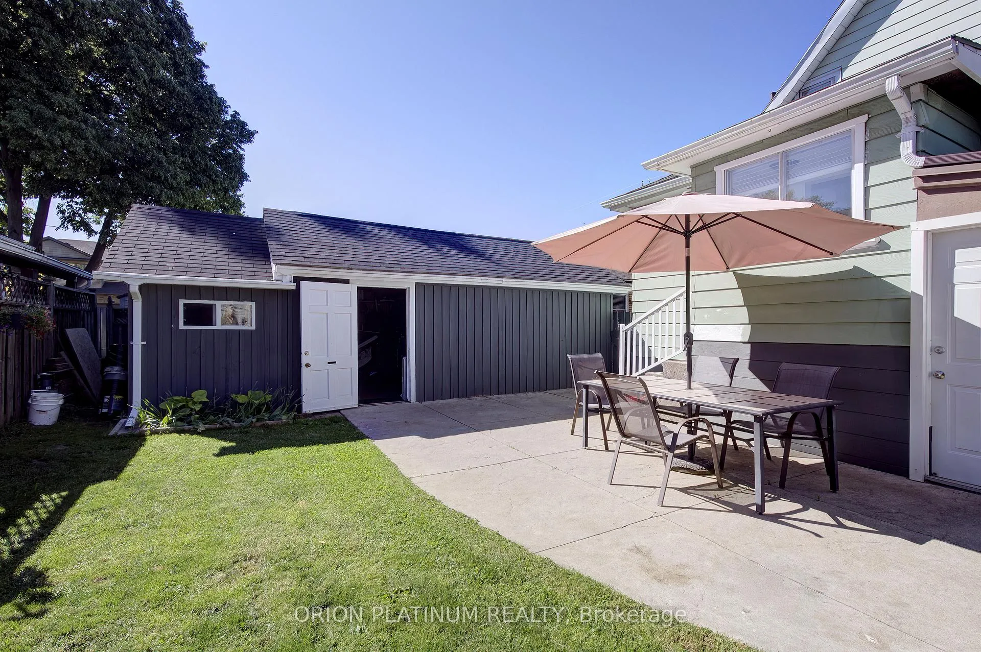 Photo 42 of 164 Catharine Avenue E, Brantford, Old West Brant — HOMEH