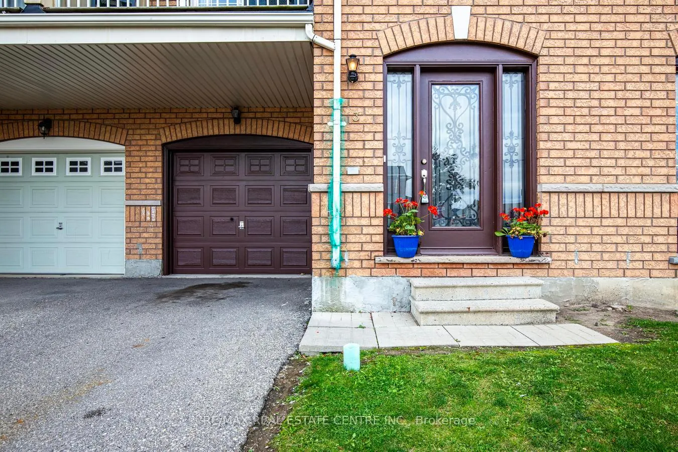 Photo 1 of Unit 3, 620 Ferguson Drive, Milton, Beaty — HOMEH