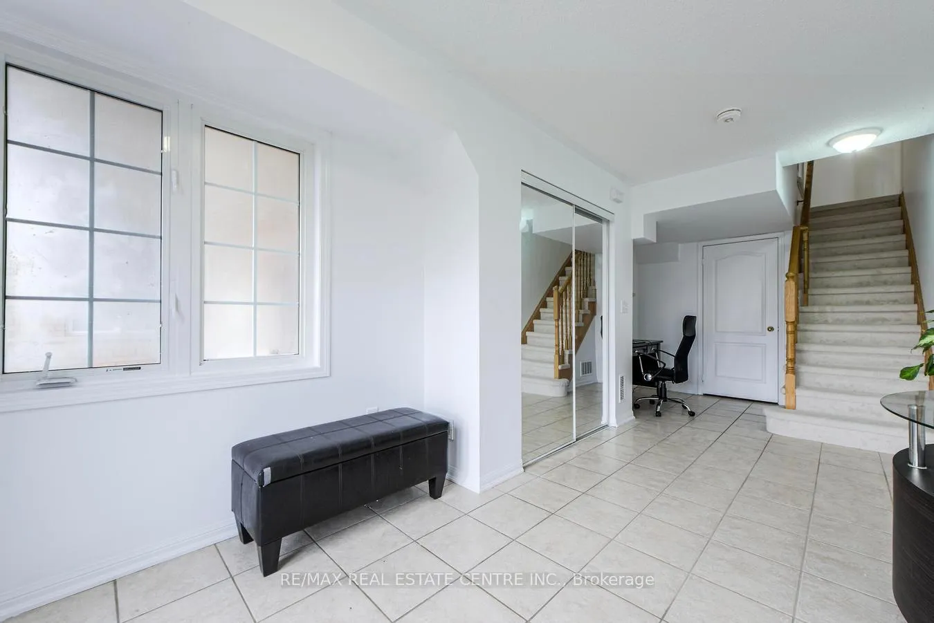 Photo 3 of Unit 3, 620 Ferguson Drive, Milton, Beaty — HOMEH